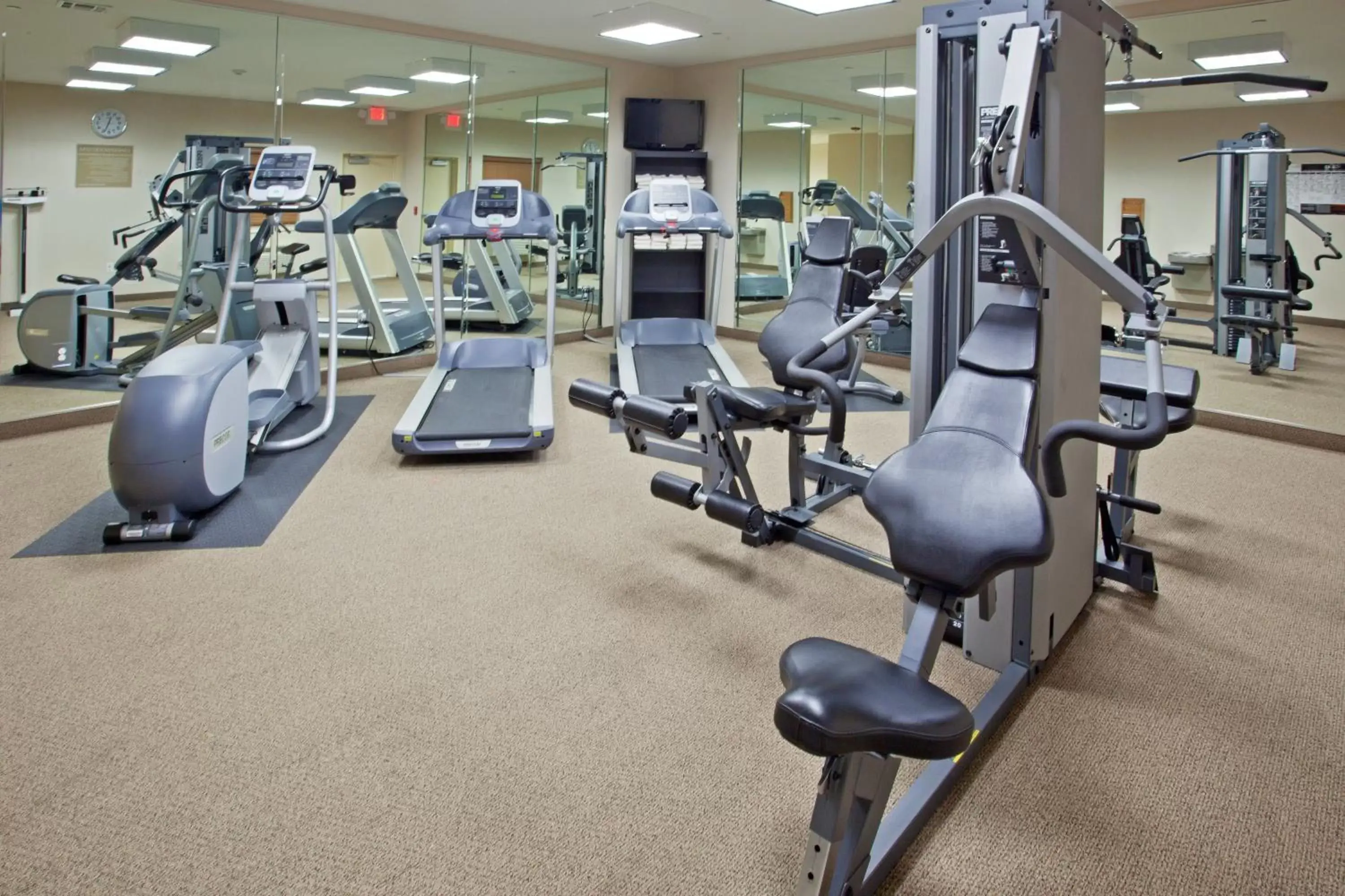 Fitness centre/facilities, Fitness Center/Facilities in Candlewood Suites - Texas City, an IHG Hotel