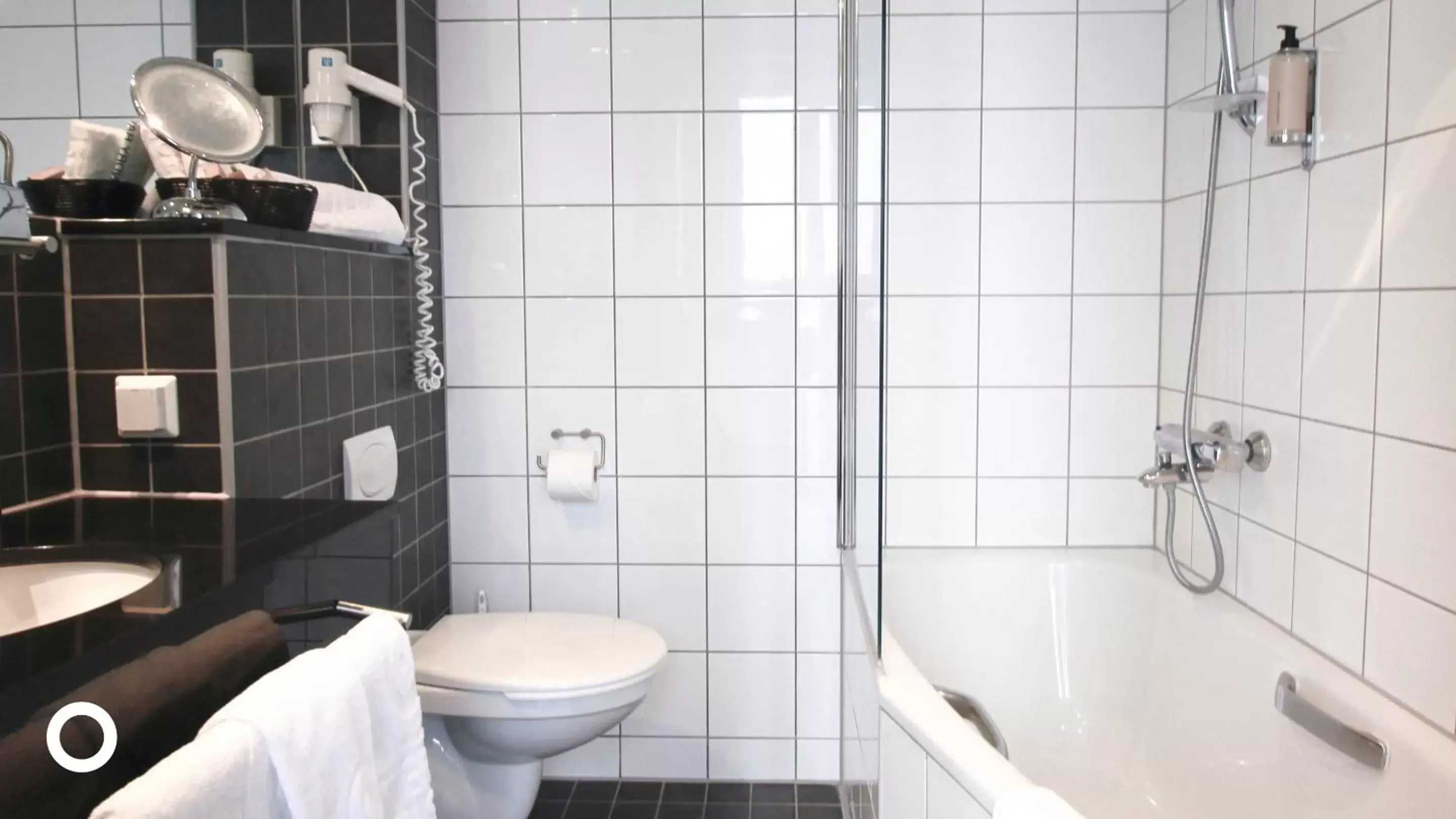 Bathroom in Center Hotels Arnarhvoll