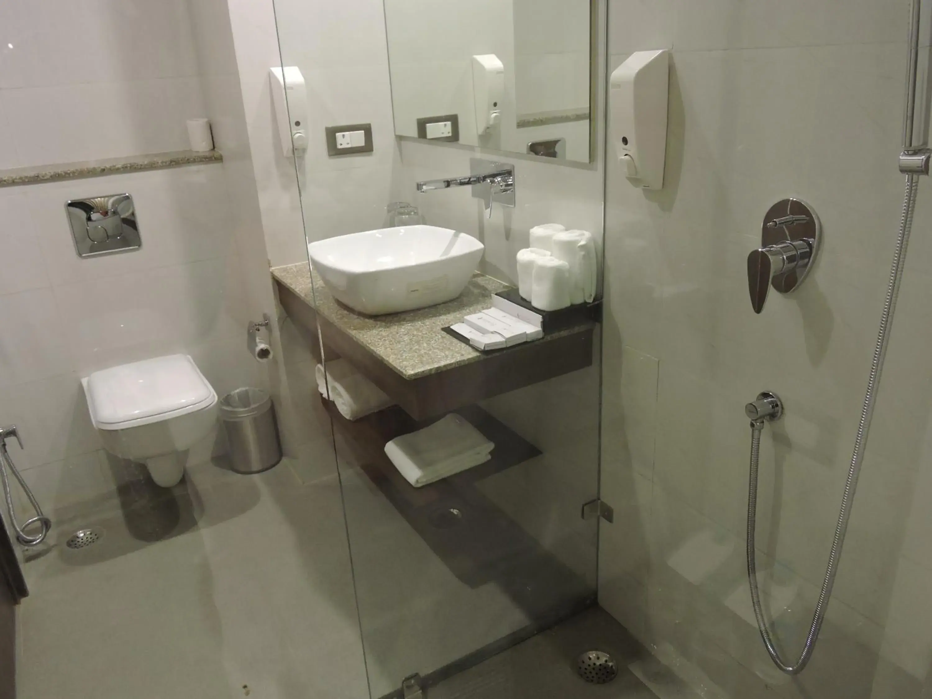 Bathroom in Hotel Ascent Biz