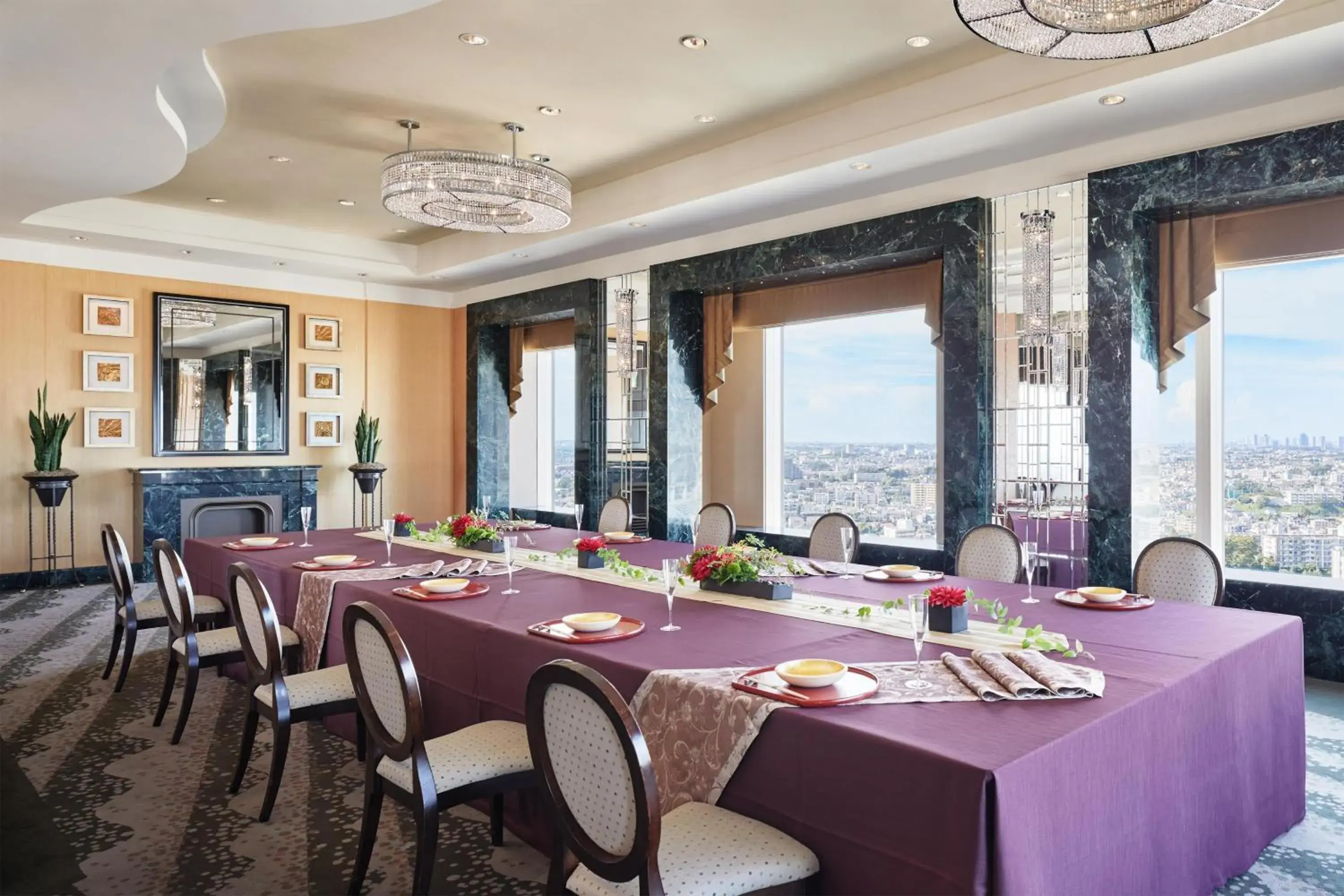 Meeting/conference room in Yokohama Bay Sheraton Hotel and Towers