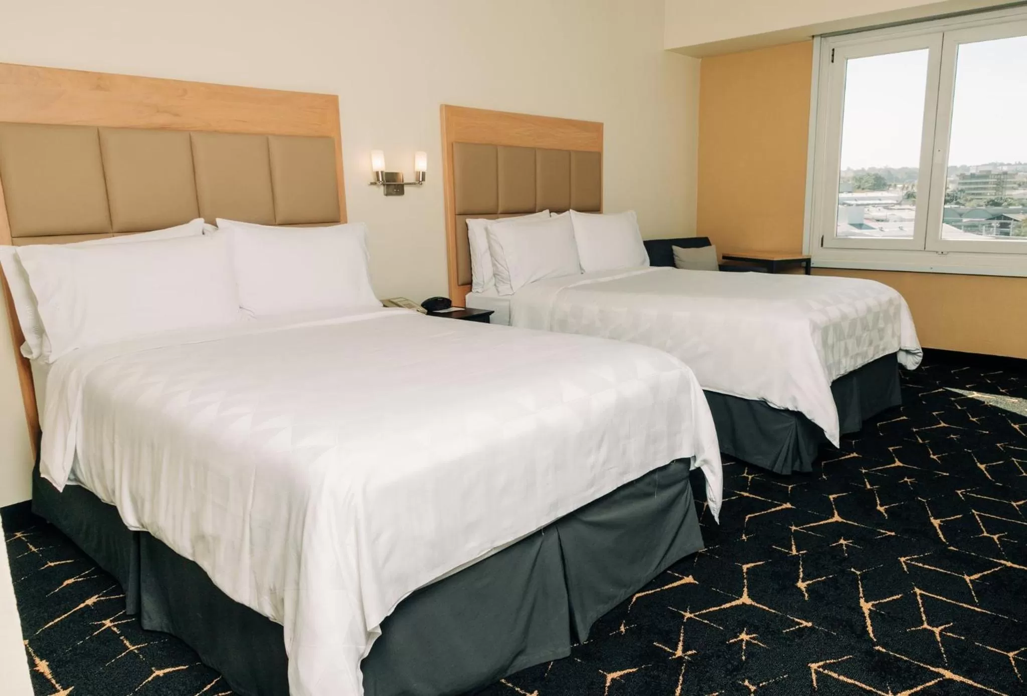 Photo of the whole room, Bed in Holiday Inn San Salvador by IHG