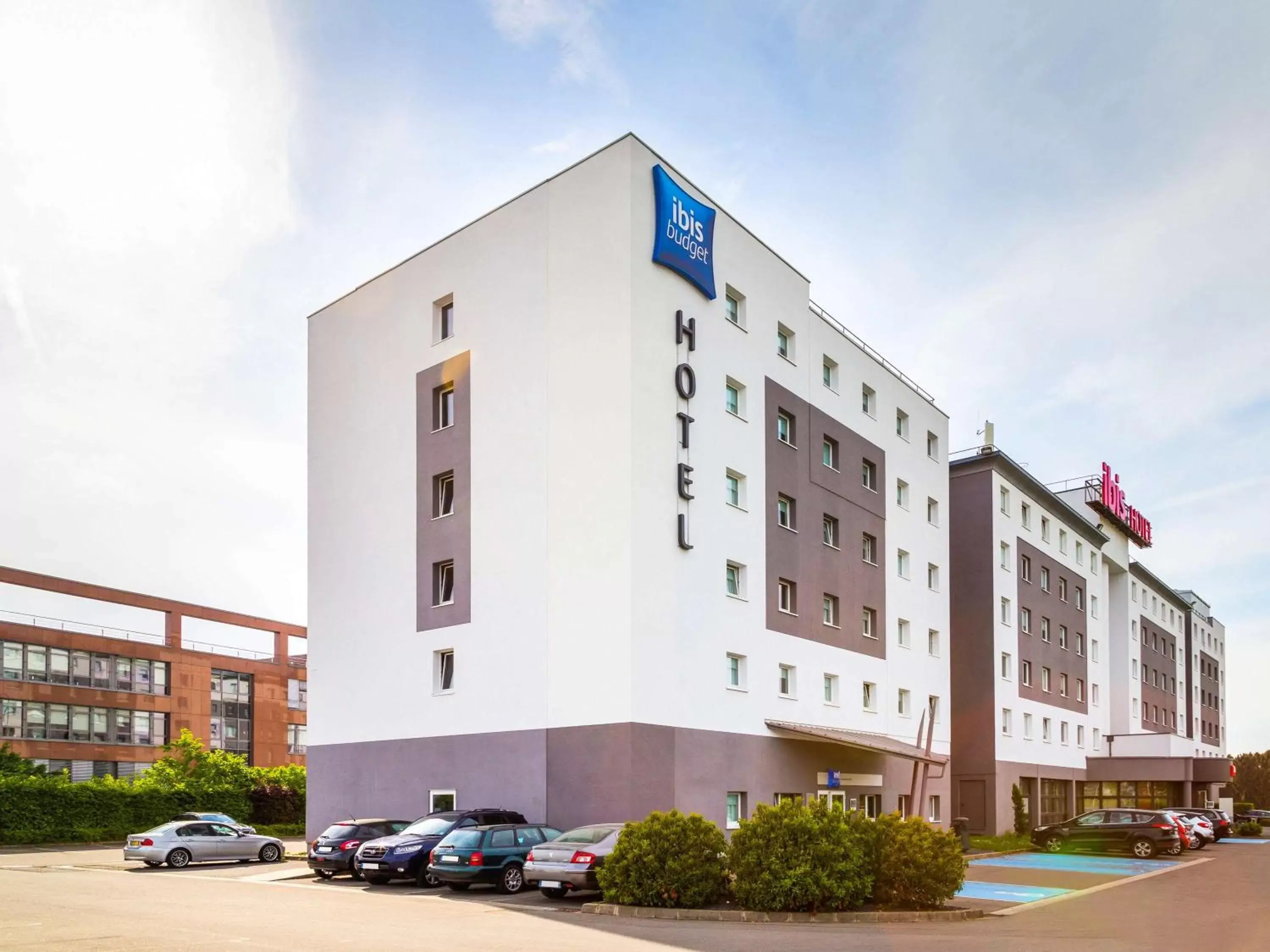 Property Building in ibis Budget Luxembourg Aeroport