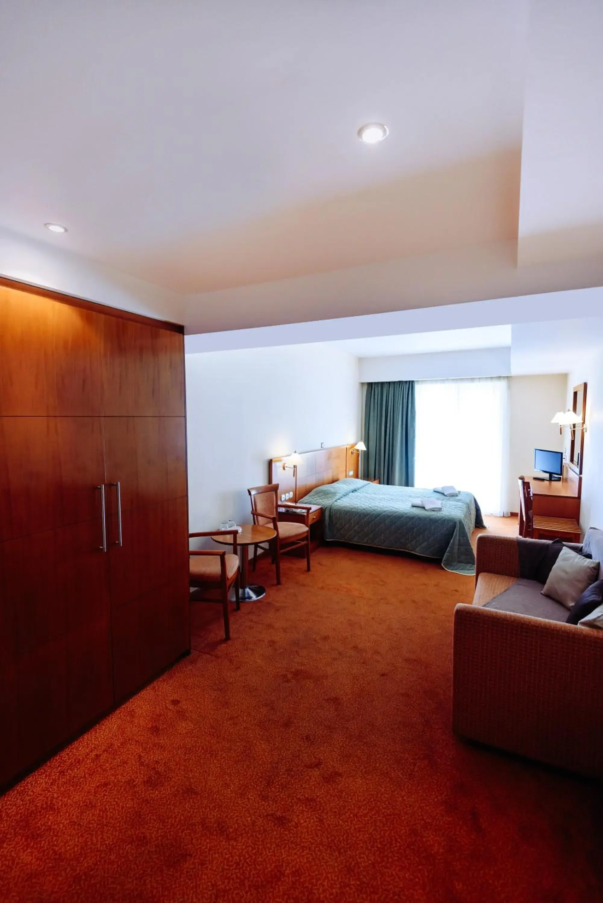 Photo of the whole room, Bed in Athens Mirabello Photo of the whole room, Bed in Athens Mirabello