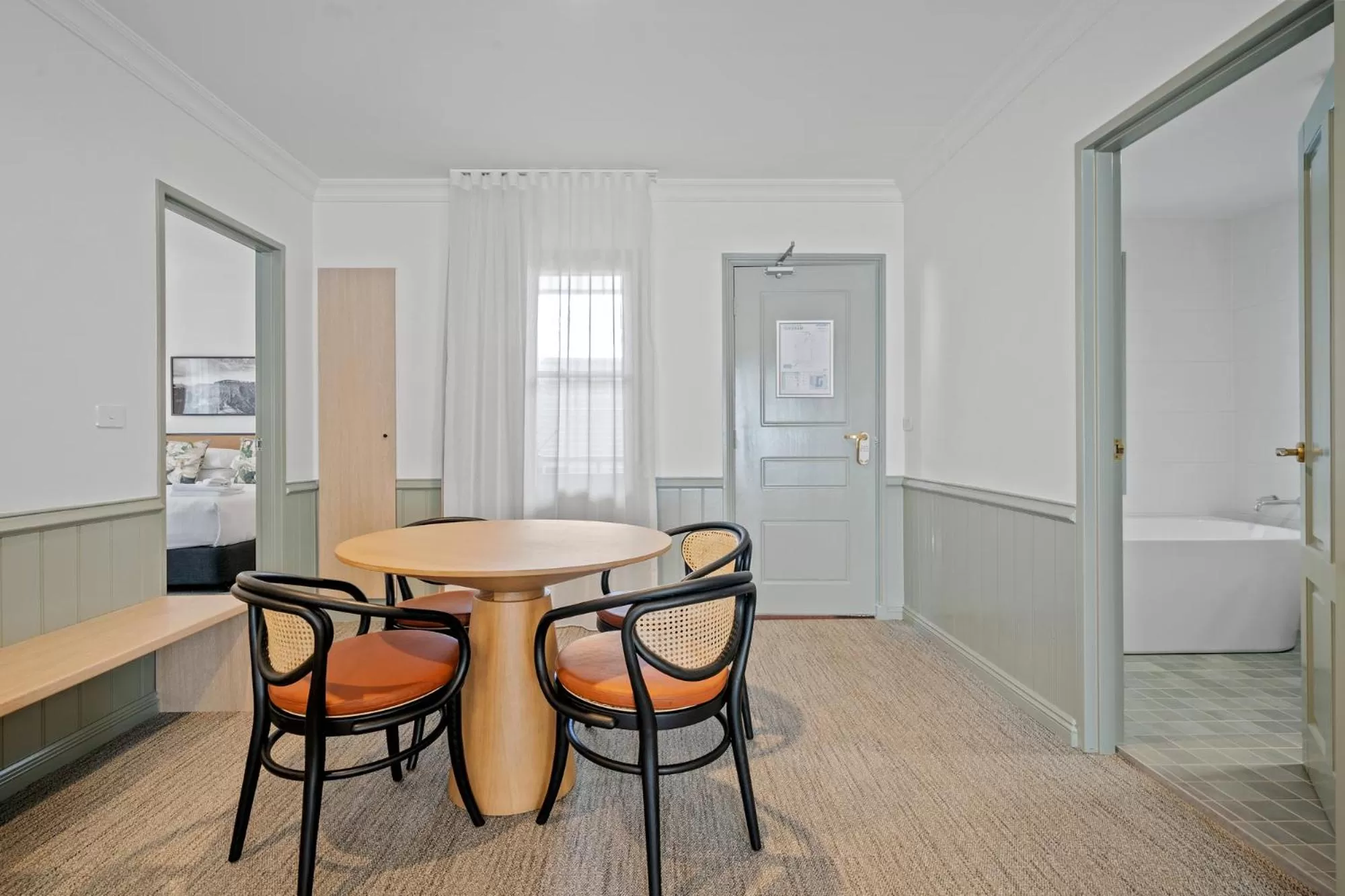 Dining area in Wildes Hotel Kangaroo Valley