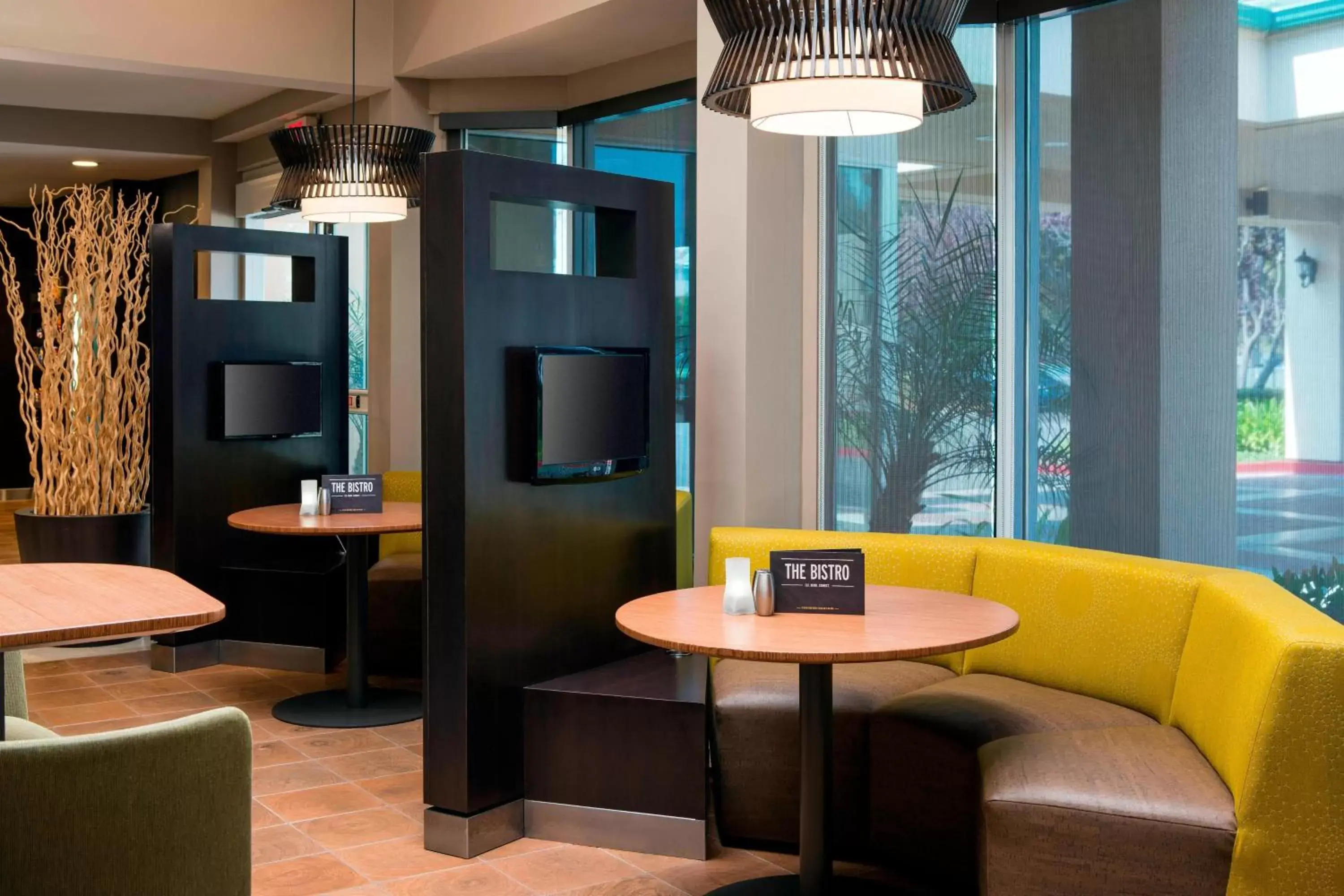 Other, Seating Area in Courtyard by Marriott San Mateo Foster City