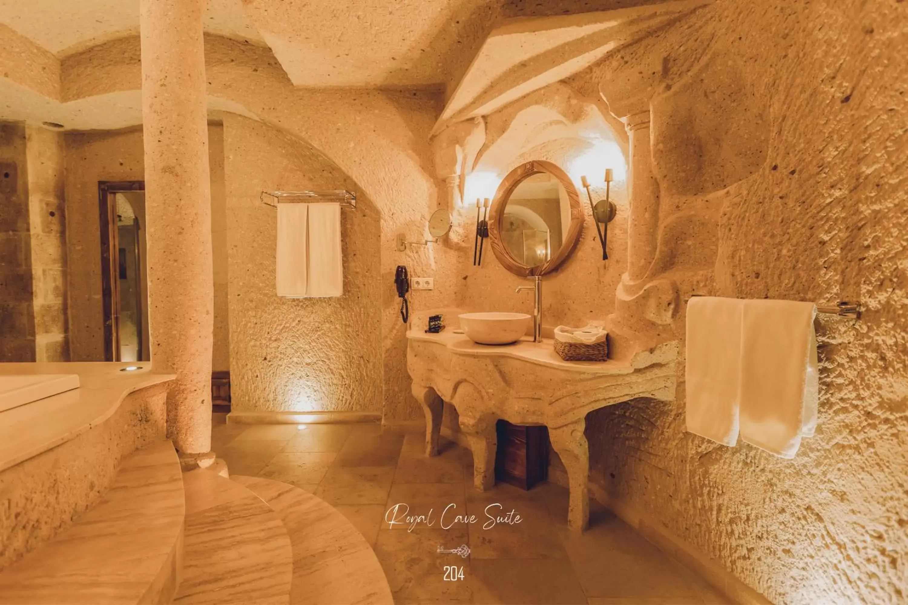 Bathroom in Nino Cave Suites