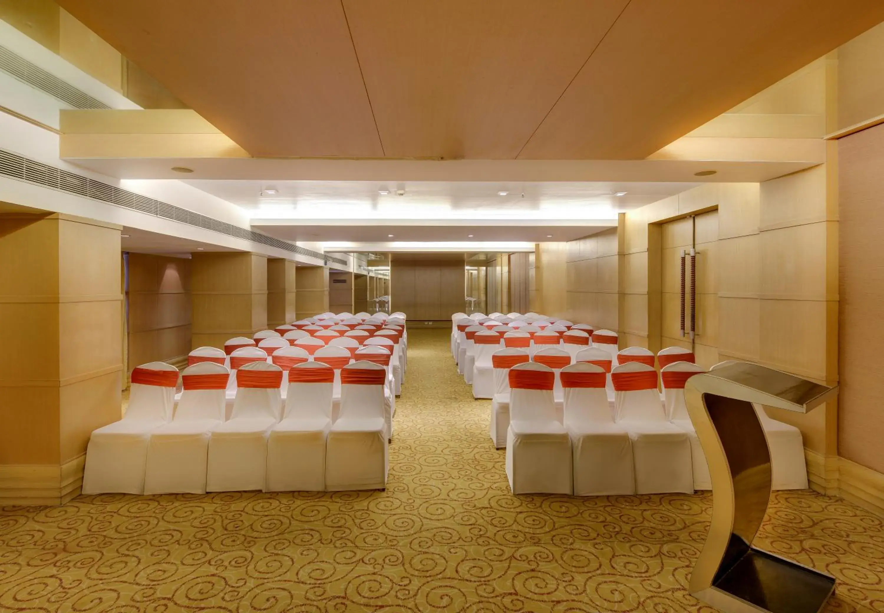 Banquet/Function facilities in The Pride Chennai Hotel