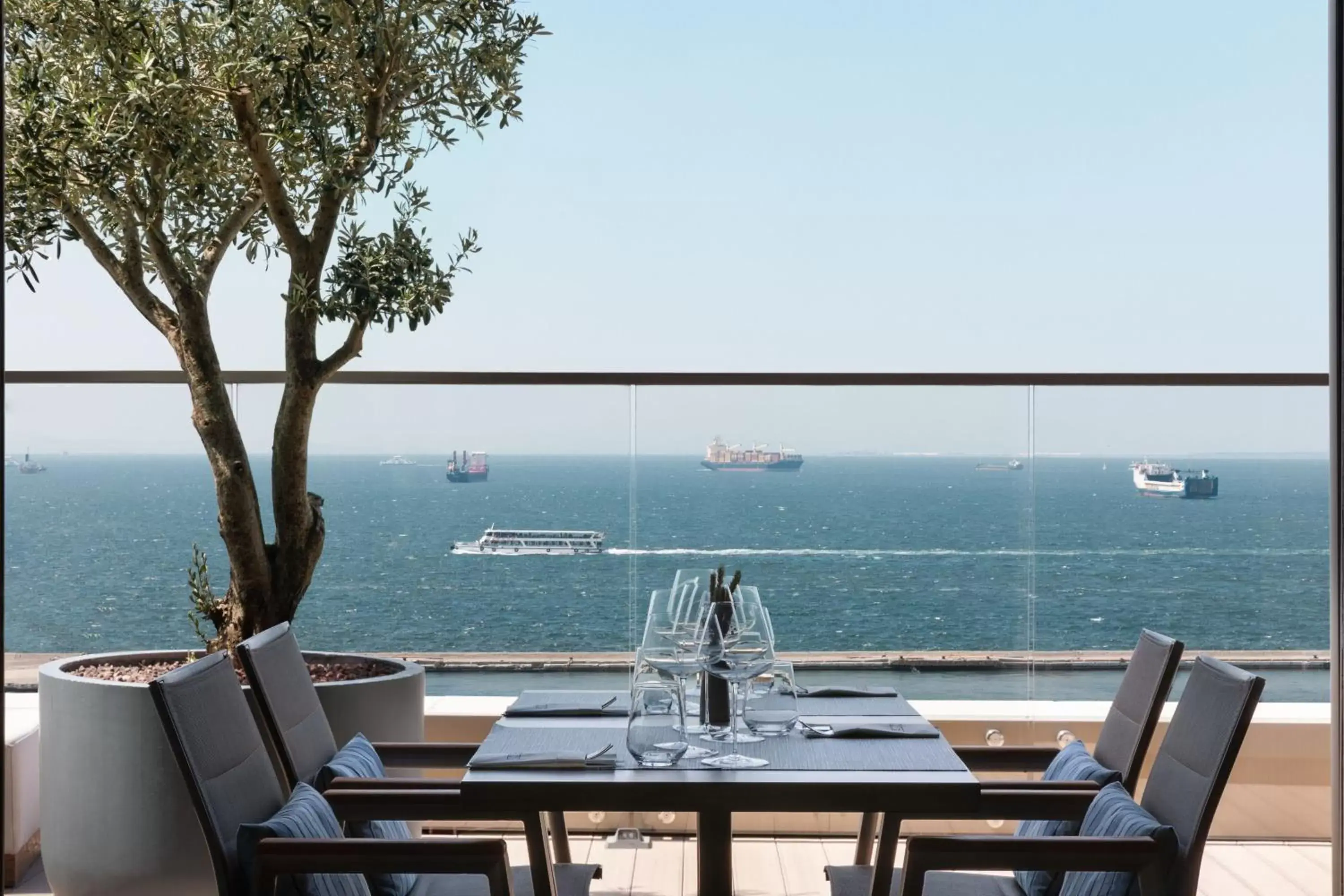 Restaurant/Places to Eat in Izmir Marriott Hotel