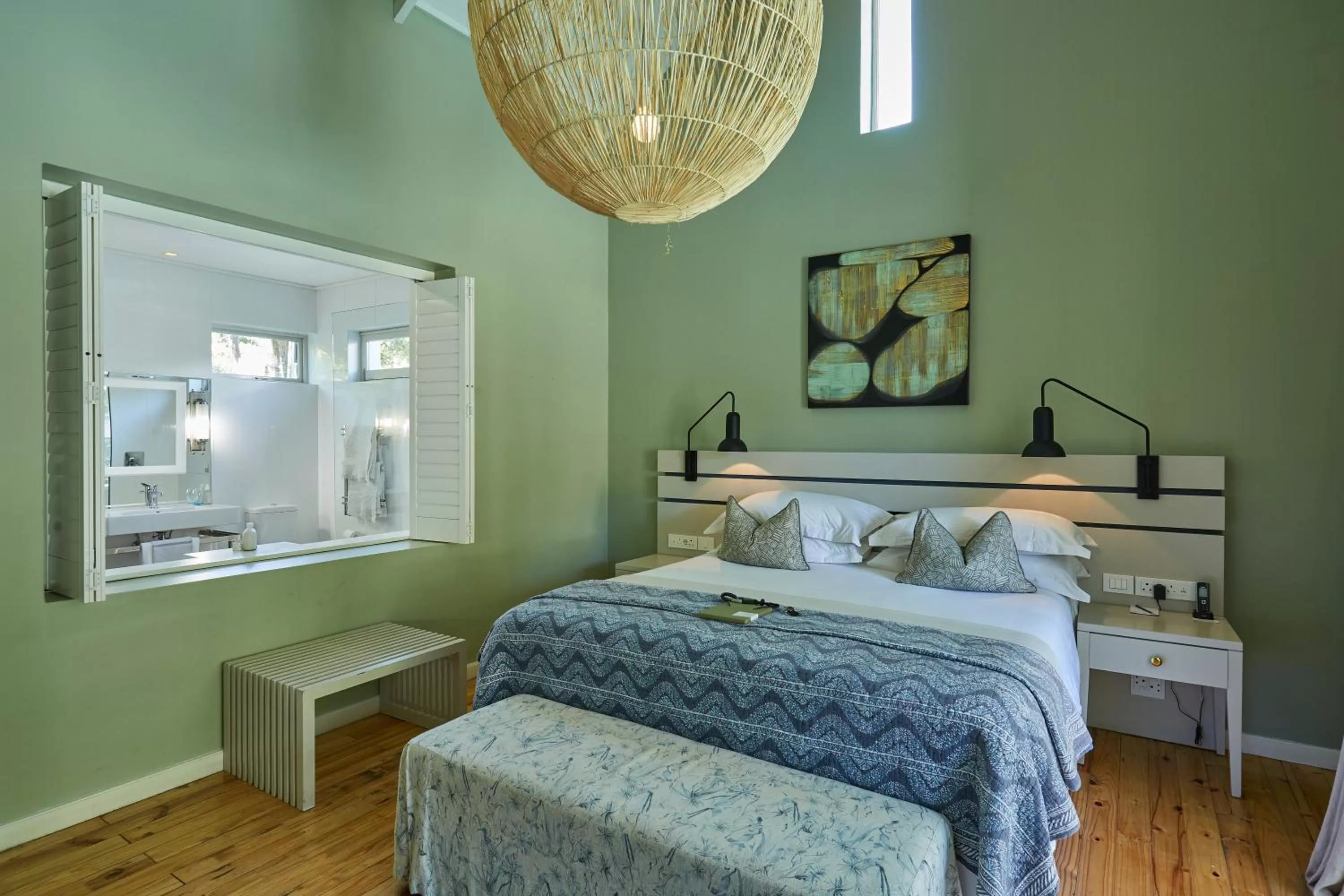 Bedroom, Bed in The Robertson Small Hotel and Spa by The Living Journey Collection