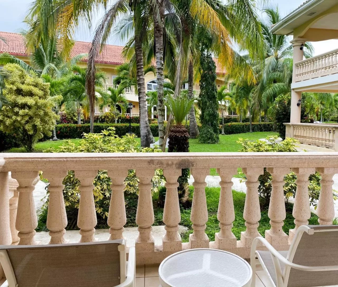 La Ensenada Beach Resort