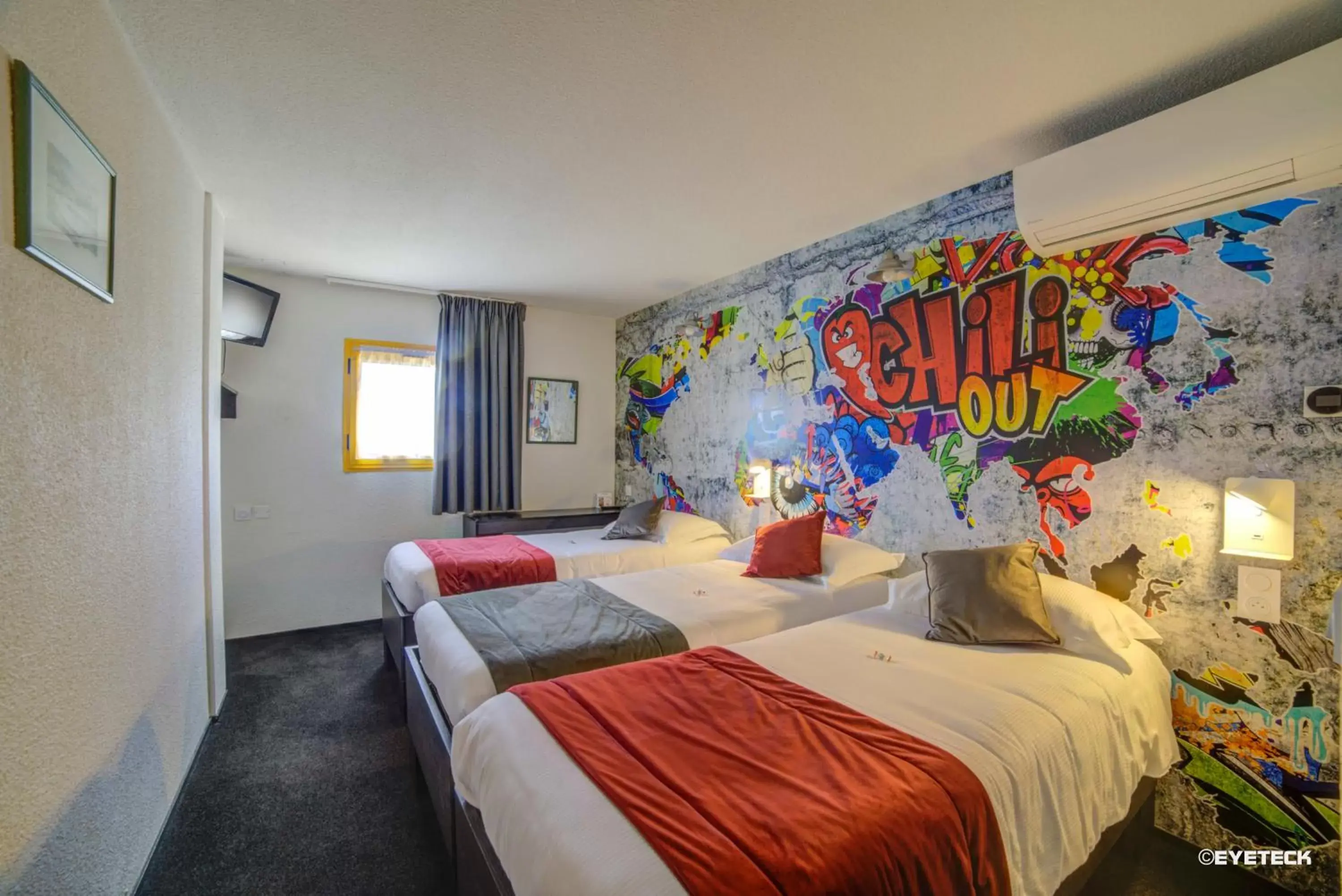 Bed in Hôtel The Originals Access, Bourges Nord Saint-Doulchard Bed in Hôtel The Originals Access, Bourges Nord Saint-Doulchard