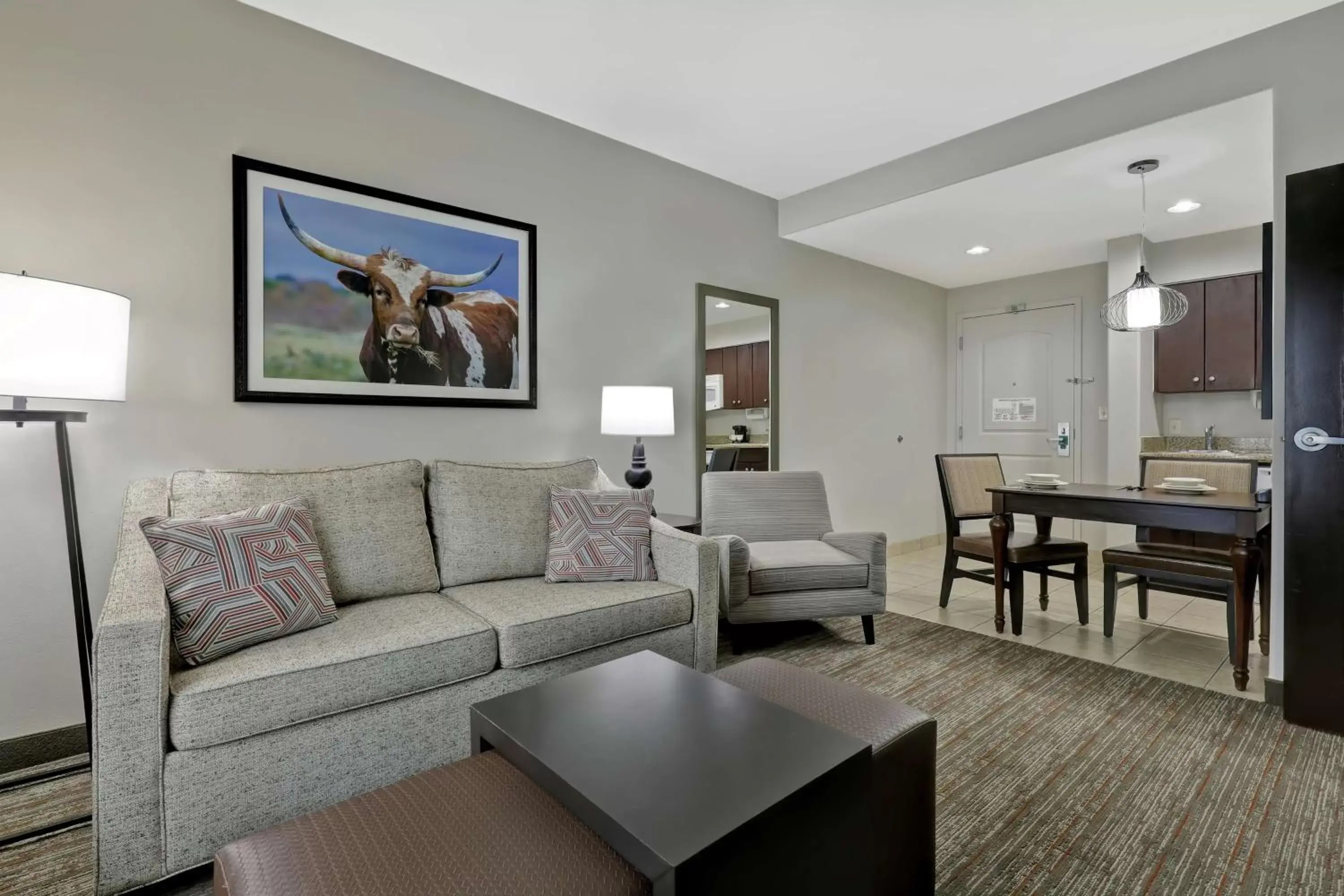 Living room, Seating Area in Homewood Suites by Hilton McAllen