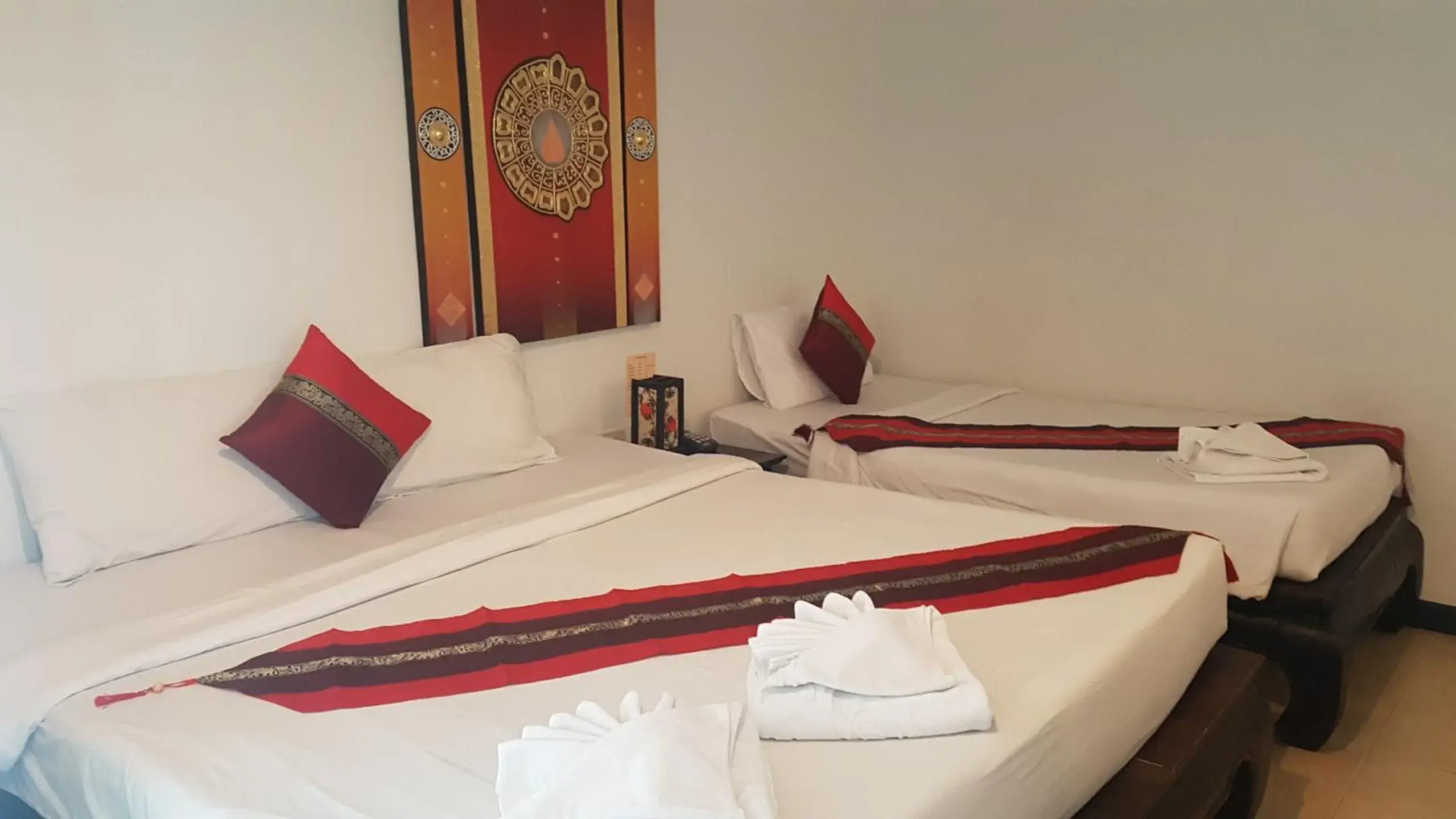 Bedroom, Bed in Wangburapa Grand Hotel