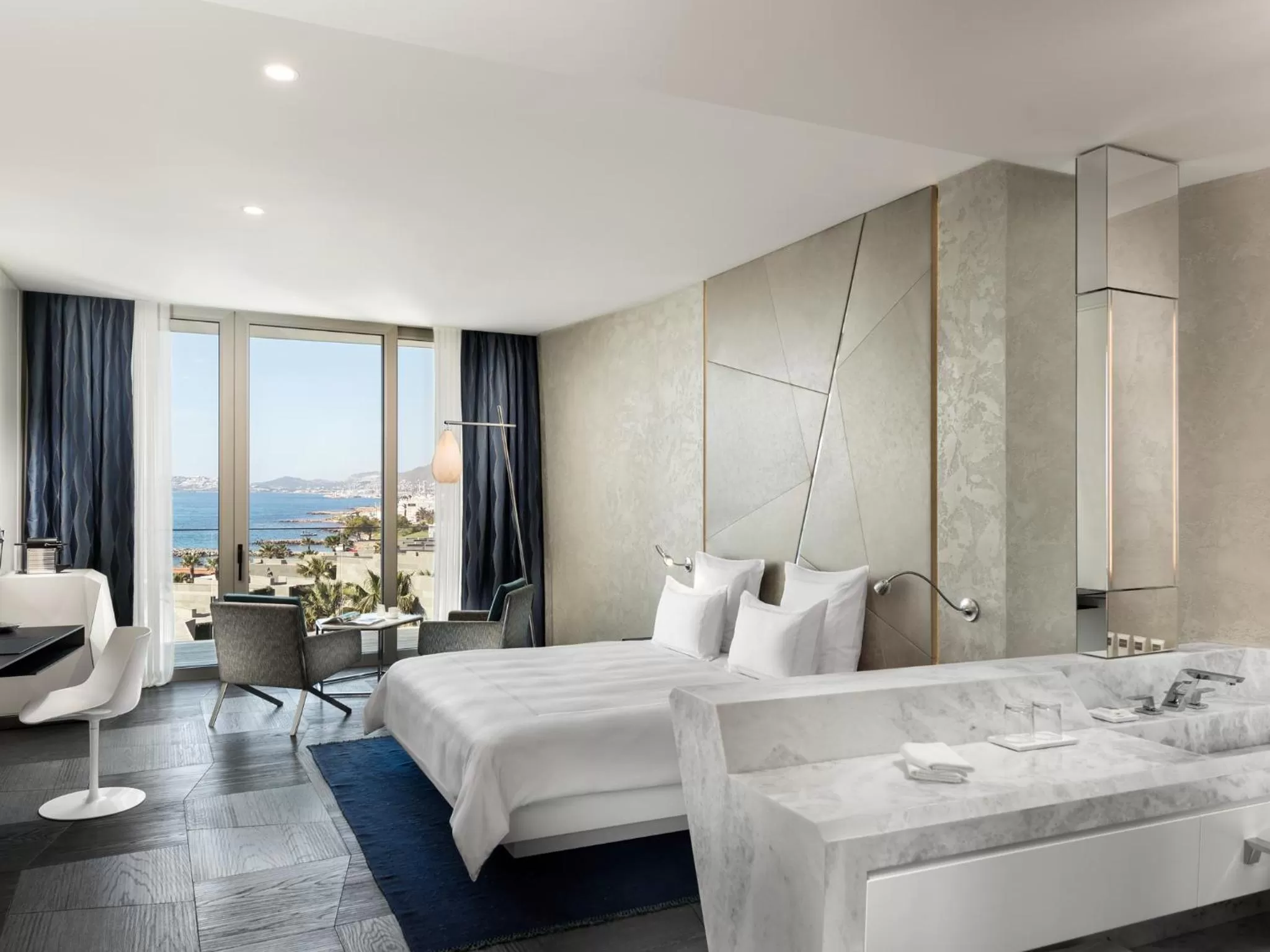 Bedroom, Bed in Swissôtel Resort Bodrum Beach