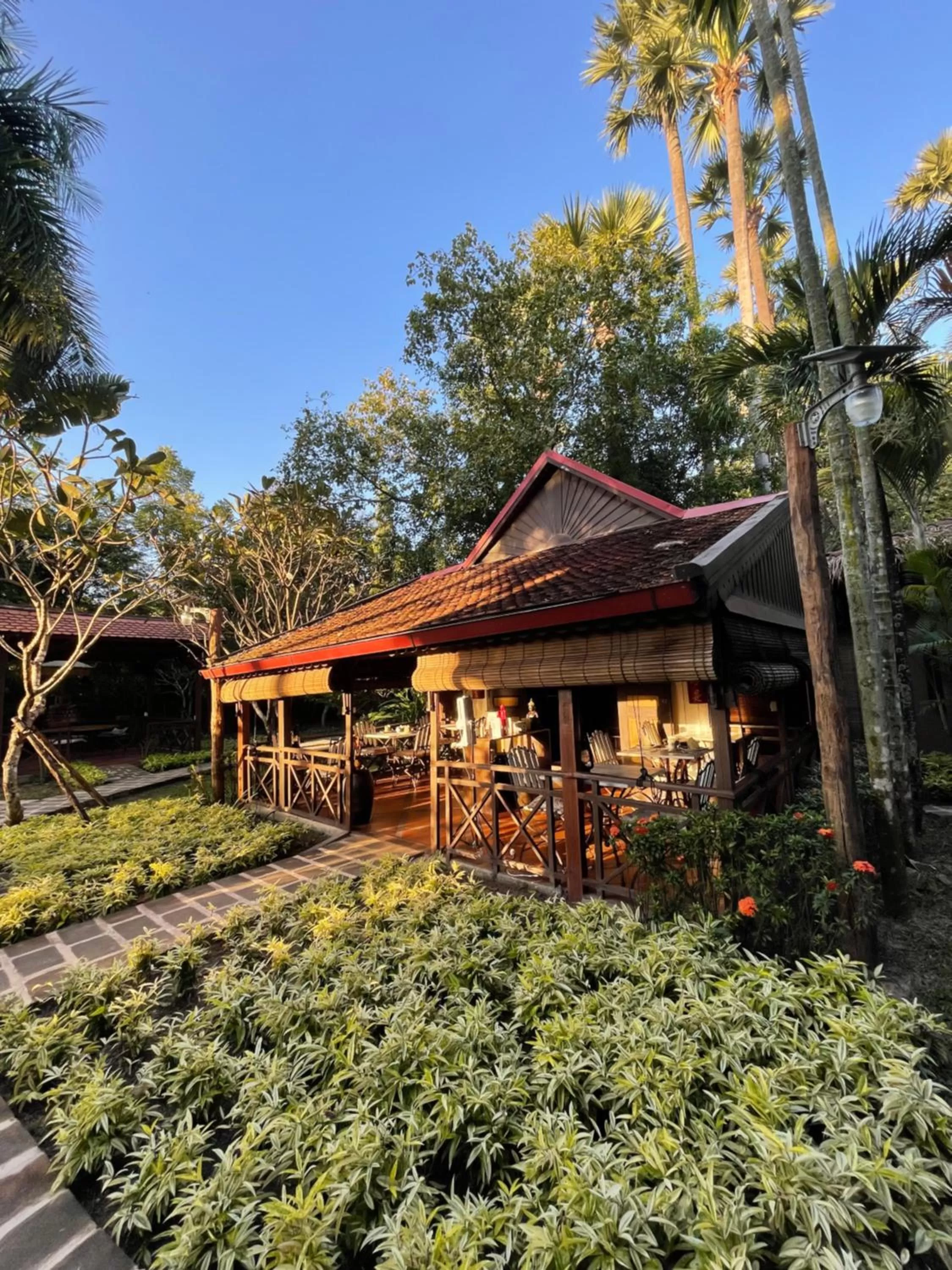 Restaurant/places to eat in La Palmeraie D'angkor