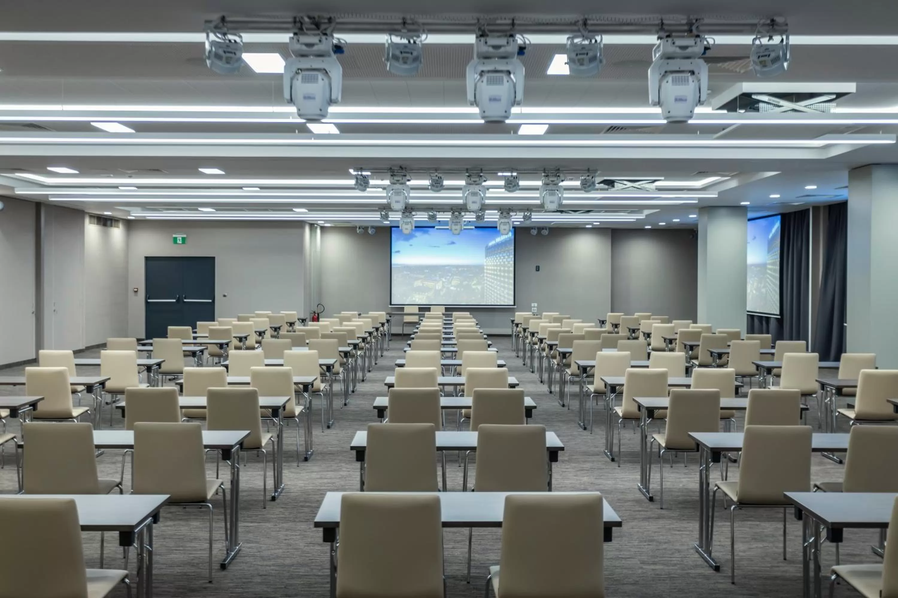 Business facilities in Hotel Bulgaria