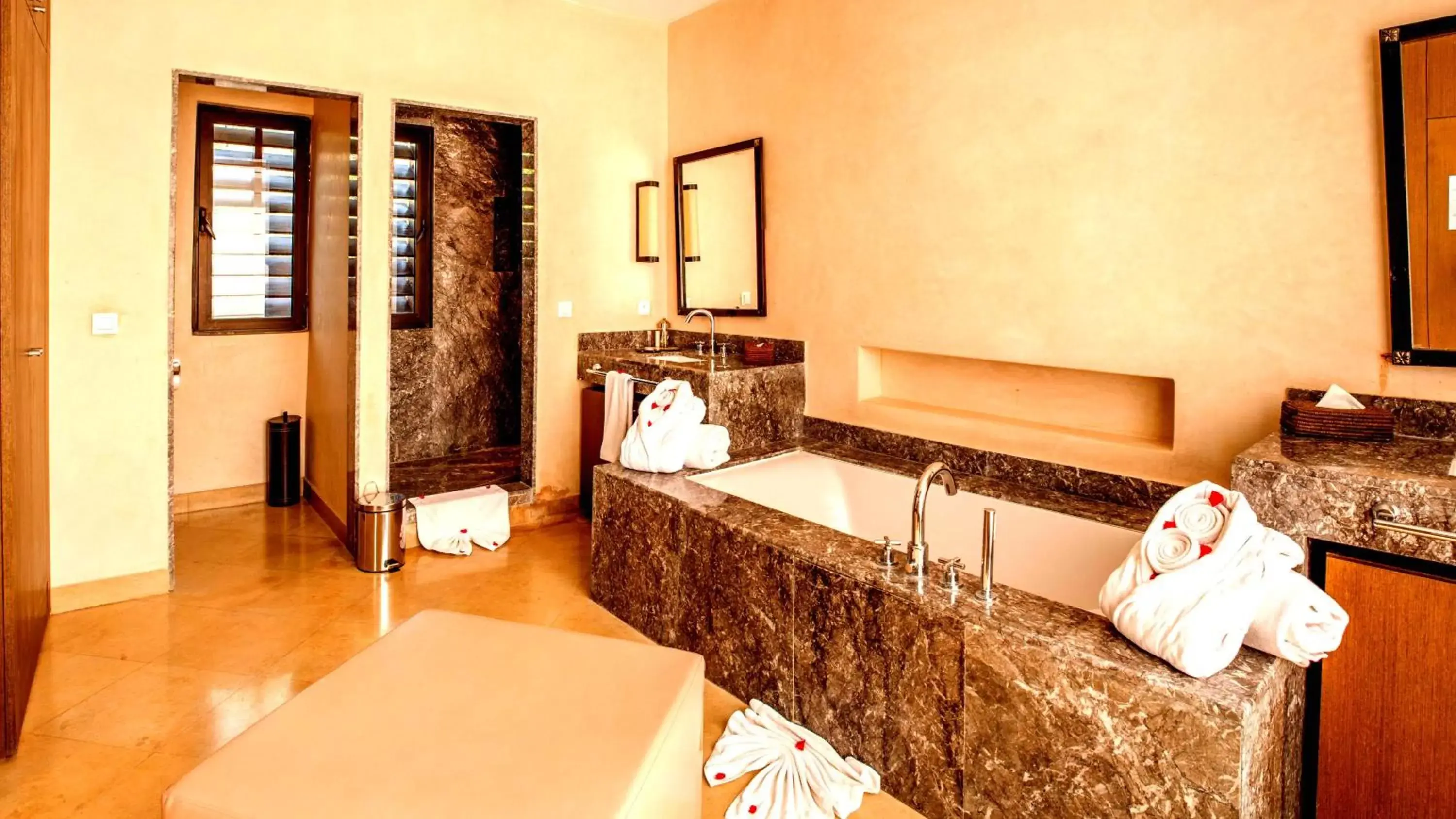 Bathroom in Al Maaden Villa Hotel & Spa