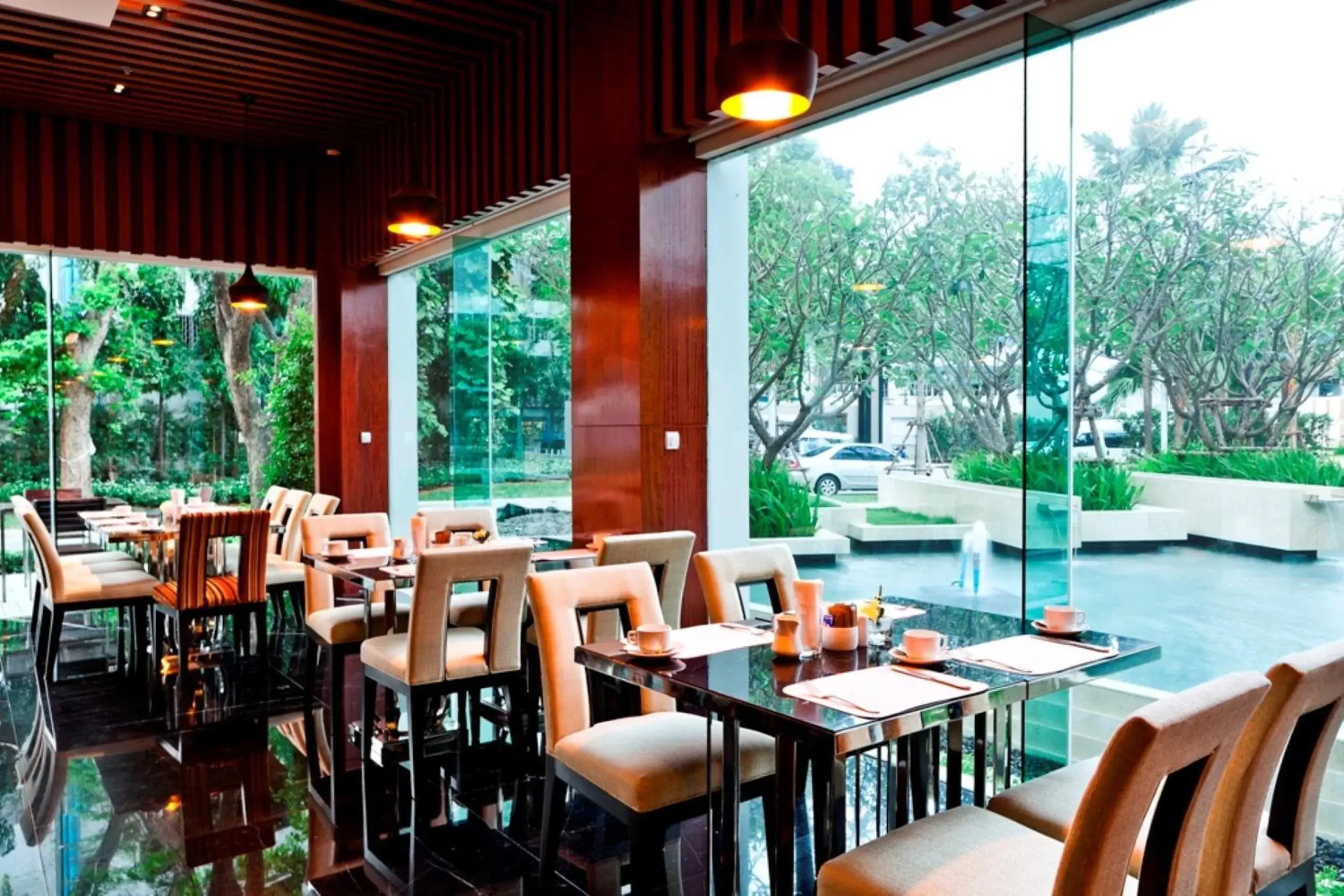 Buffet breakfast in Royal Princess Larn Luang - SHA Extra Plus Buffet breakfast in Royal Princess Larn Luang - SHA Extra Plus