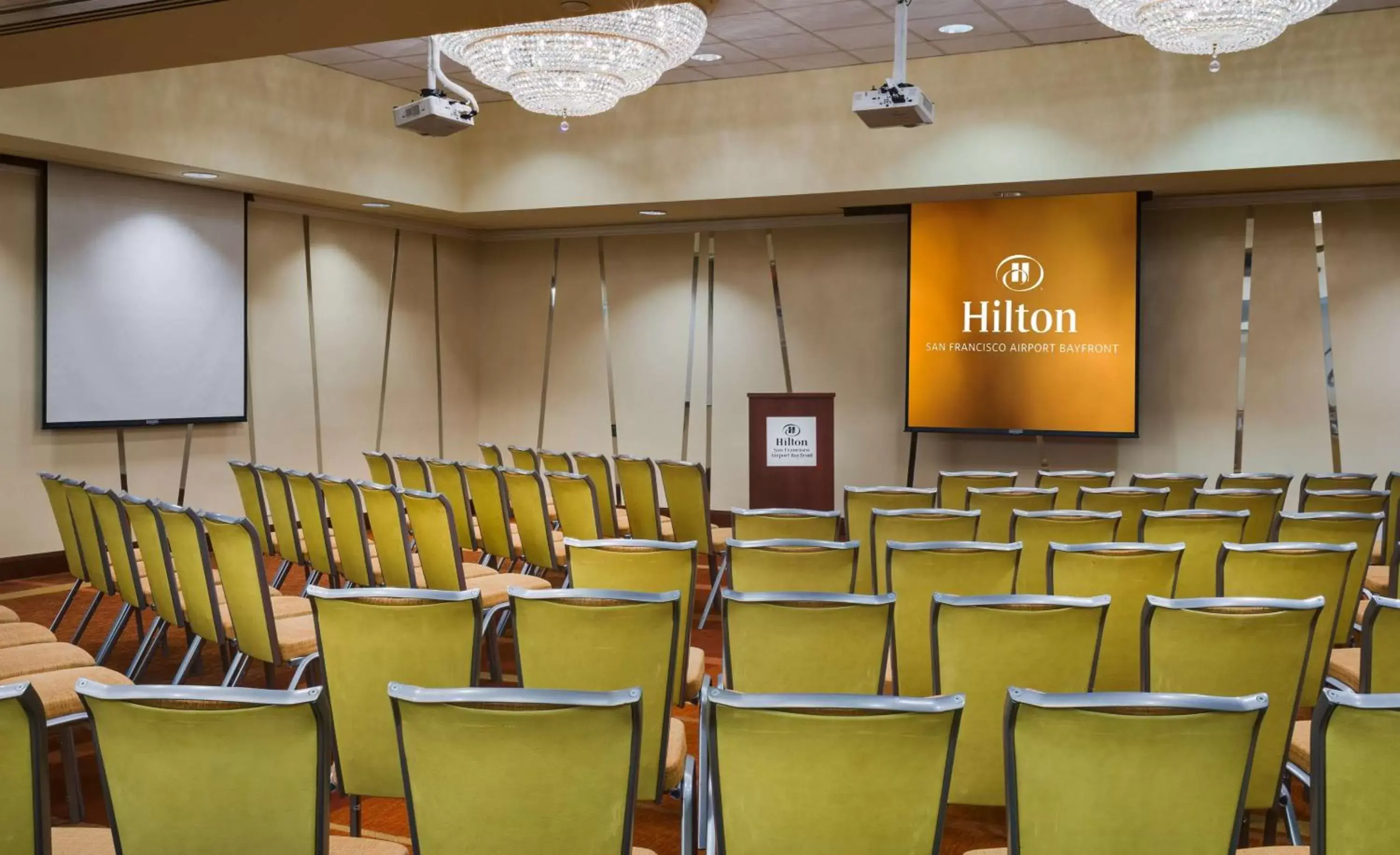 Meeting/conference room in Hilton San Francisco Airport Bayfront - No Resort Fee