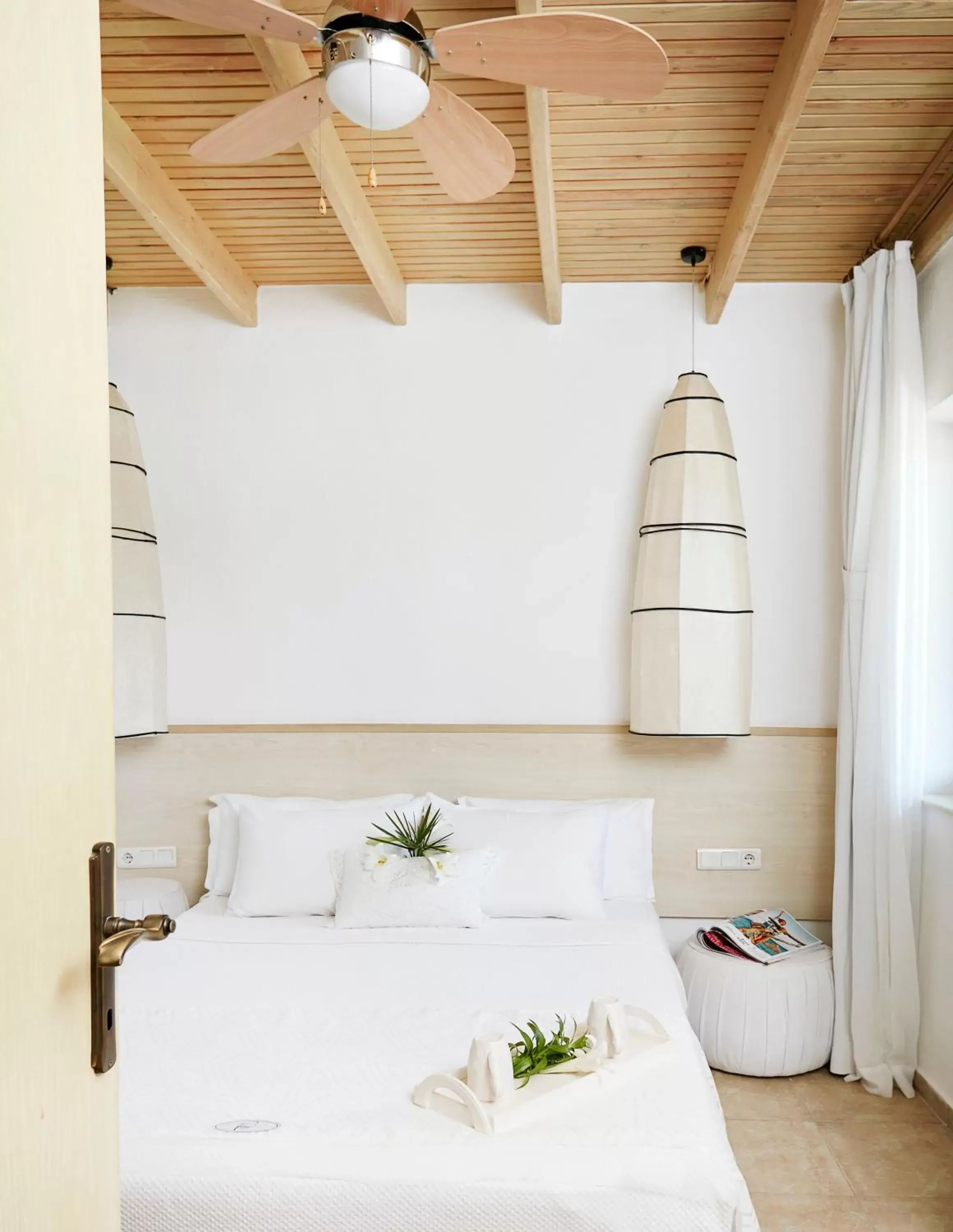 Bedroom, Bed in Flow Datca Surf & Beach Hotel