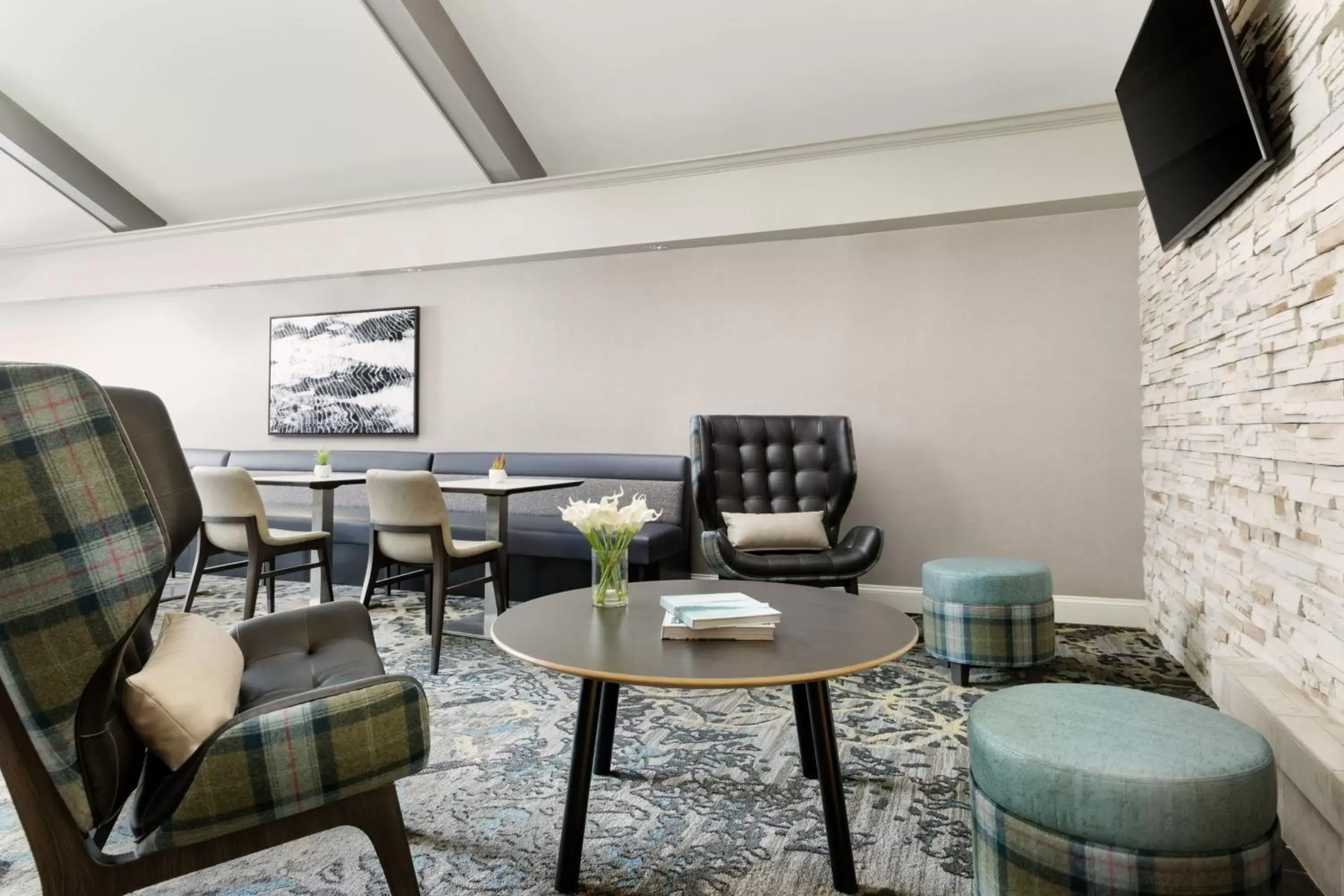Lobby or reception, Lounge/Bar in Residence Inn Saddle River