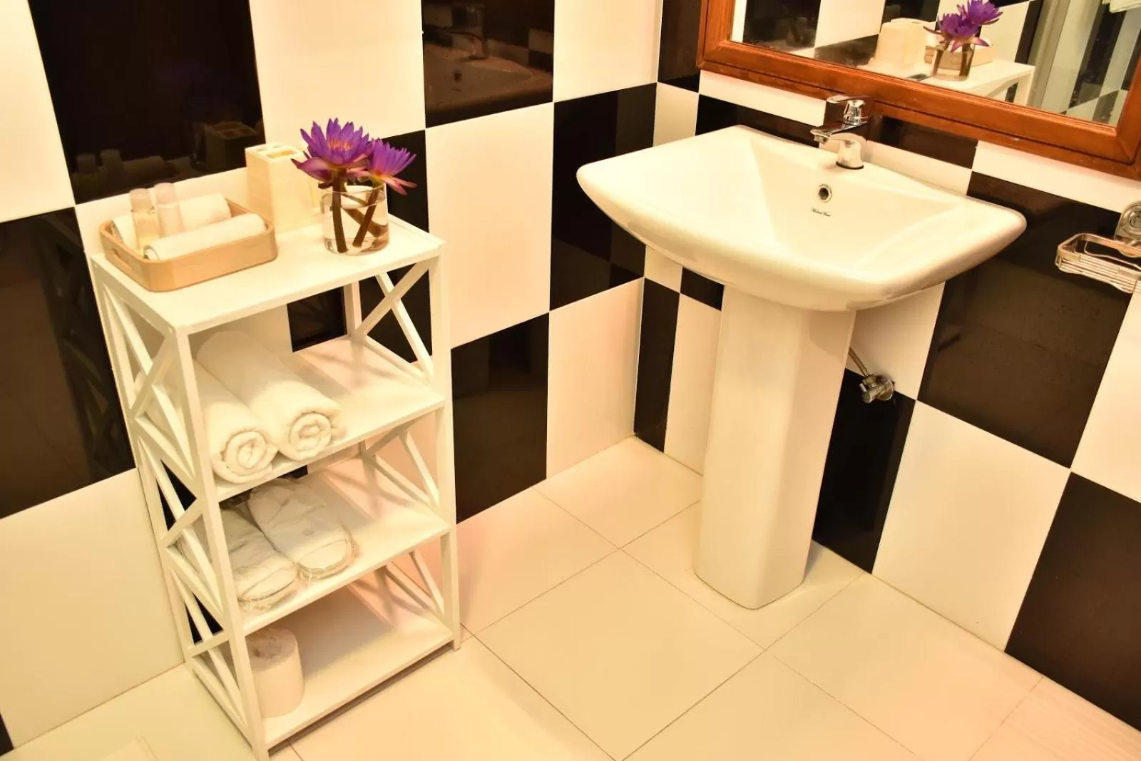 Bathroom in BeachMirissa Hotel