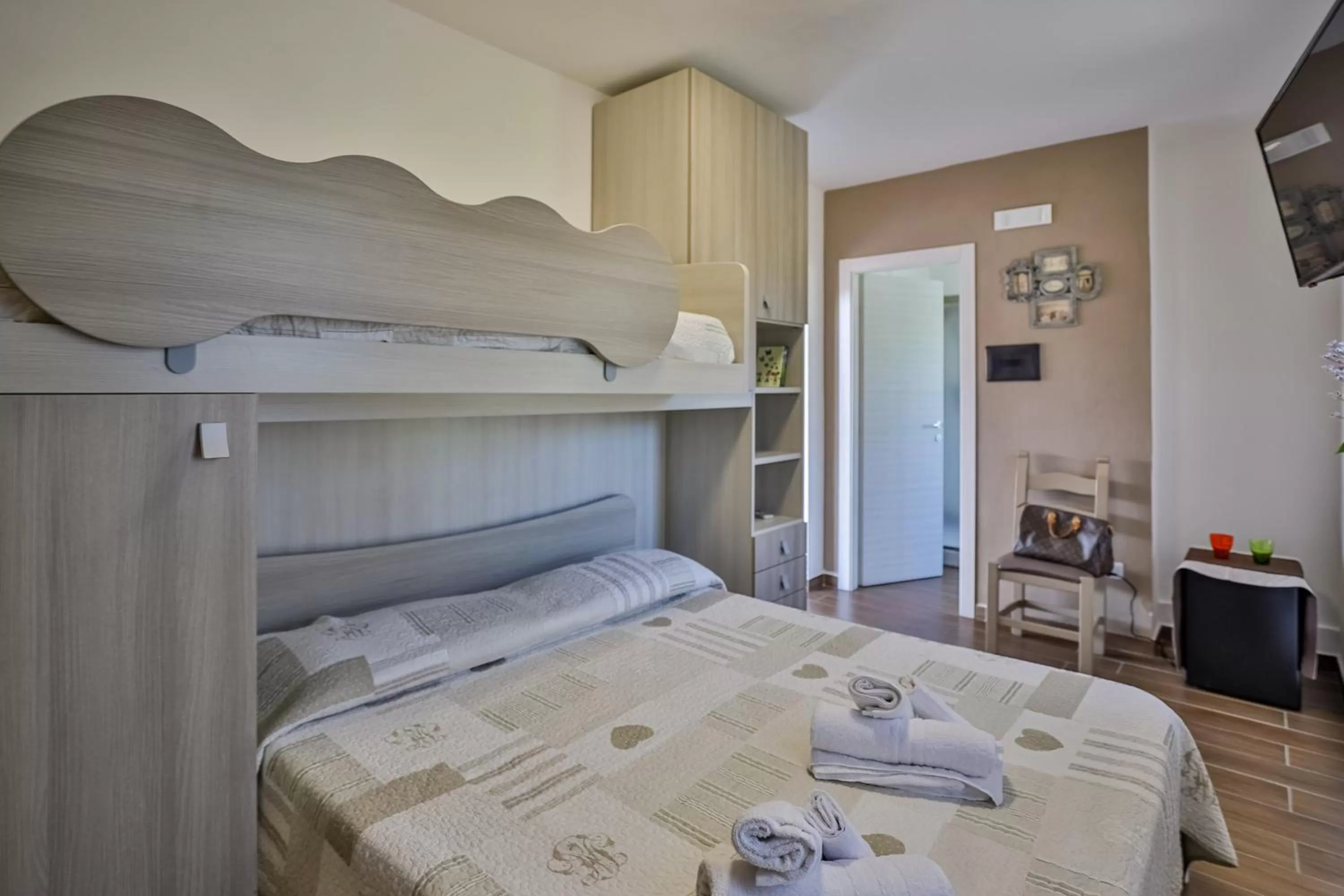 Bed in Il Pineto Paestum Food & Rooms