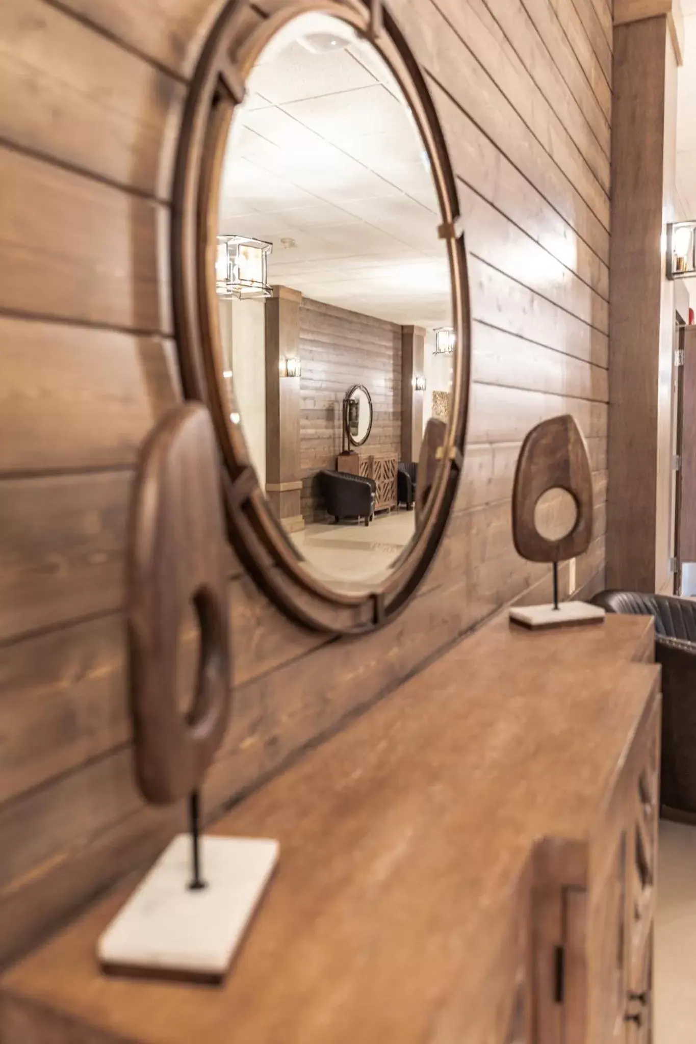 Lobby or reception, Bathroom in Prestige Rocky Mountain Resort Cranbrook, WorldHotels Crafted