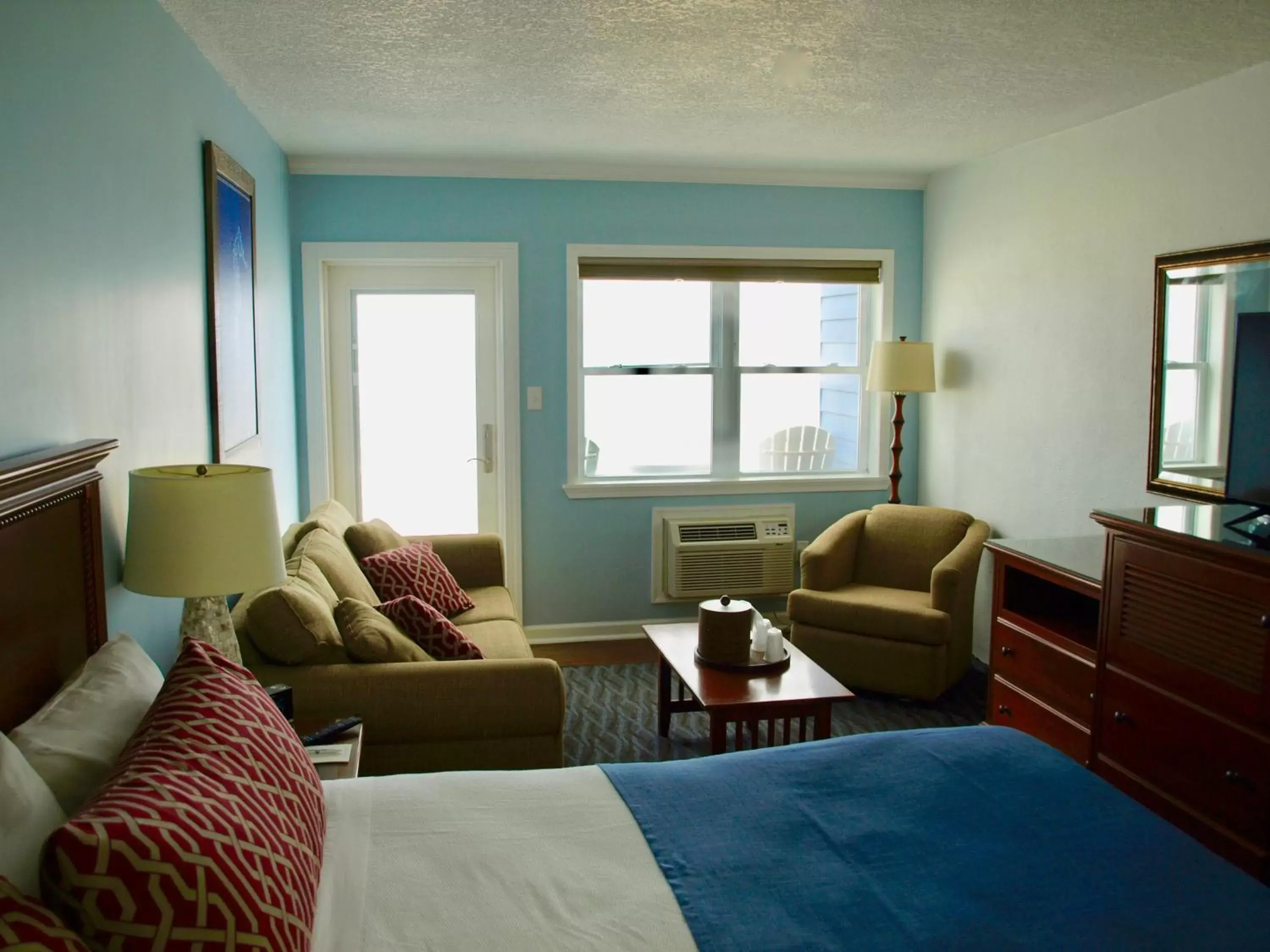 Seating Area in Atlantic View Hotel