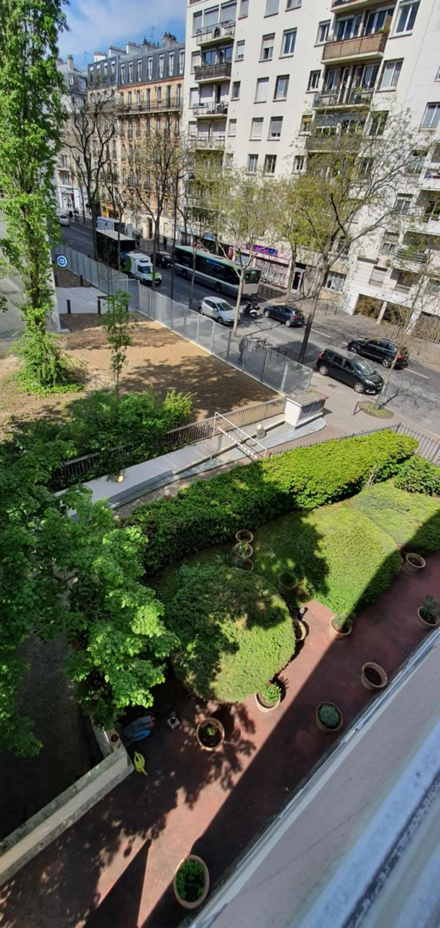 Garden view in ibis Styles Paris Tolbiac Bibliotheque
