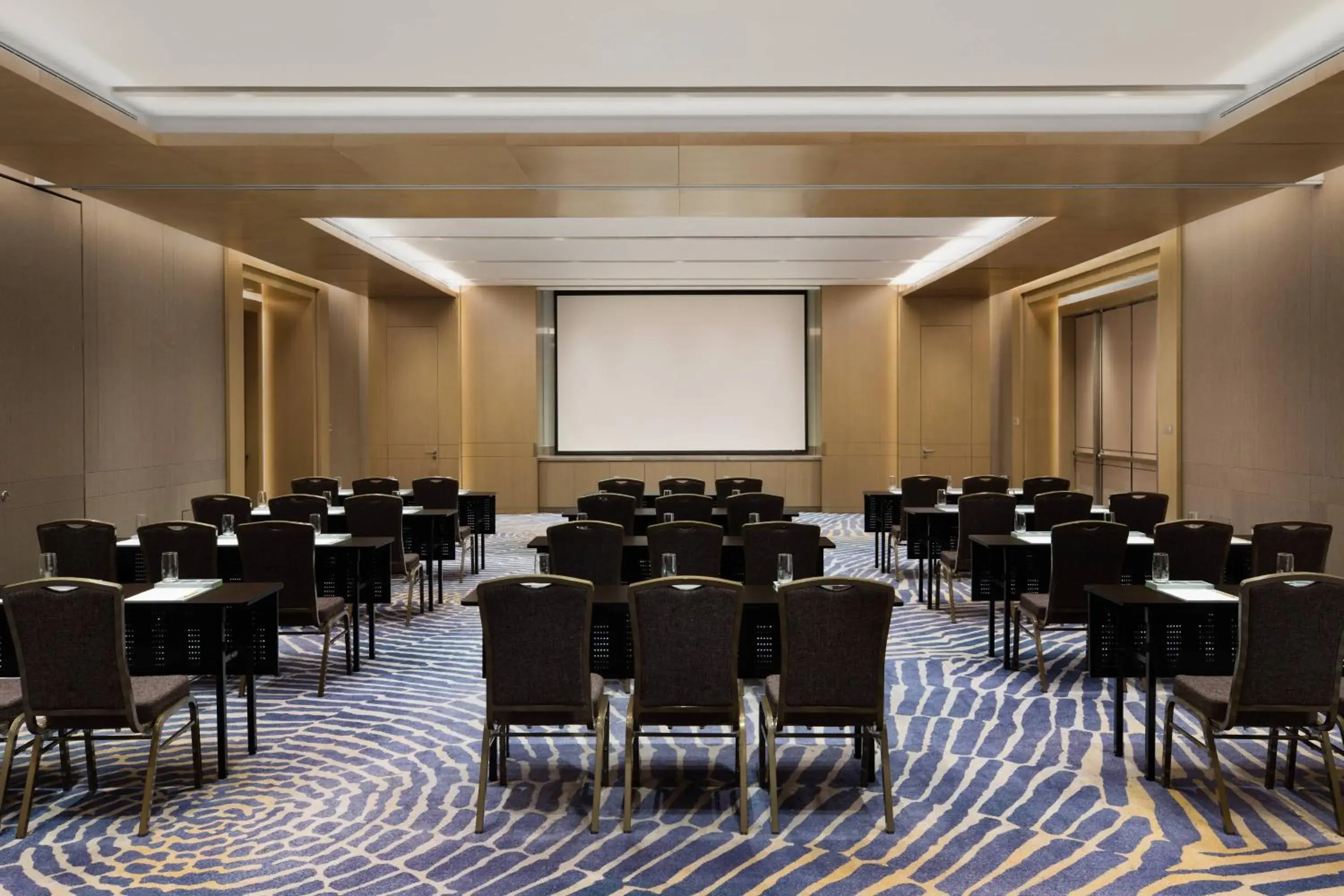 Meeting/conference room in Courtyard by Marriott Shunde Longjiang, Near Lecong