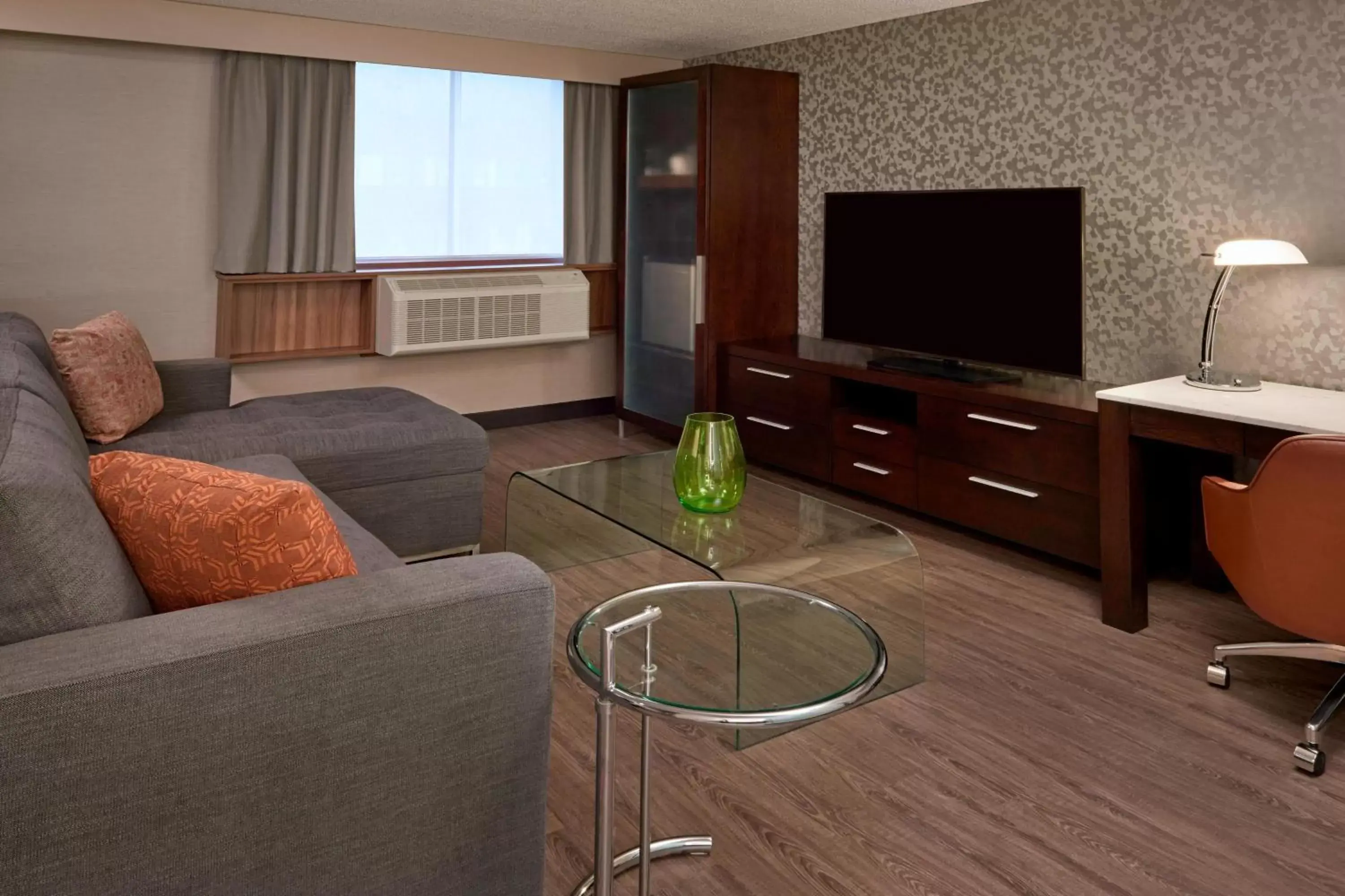 Living room, Seating Area in Fairfield Inn by Marriott Montreal Downtown