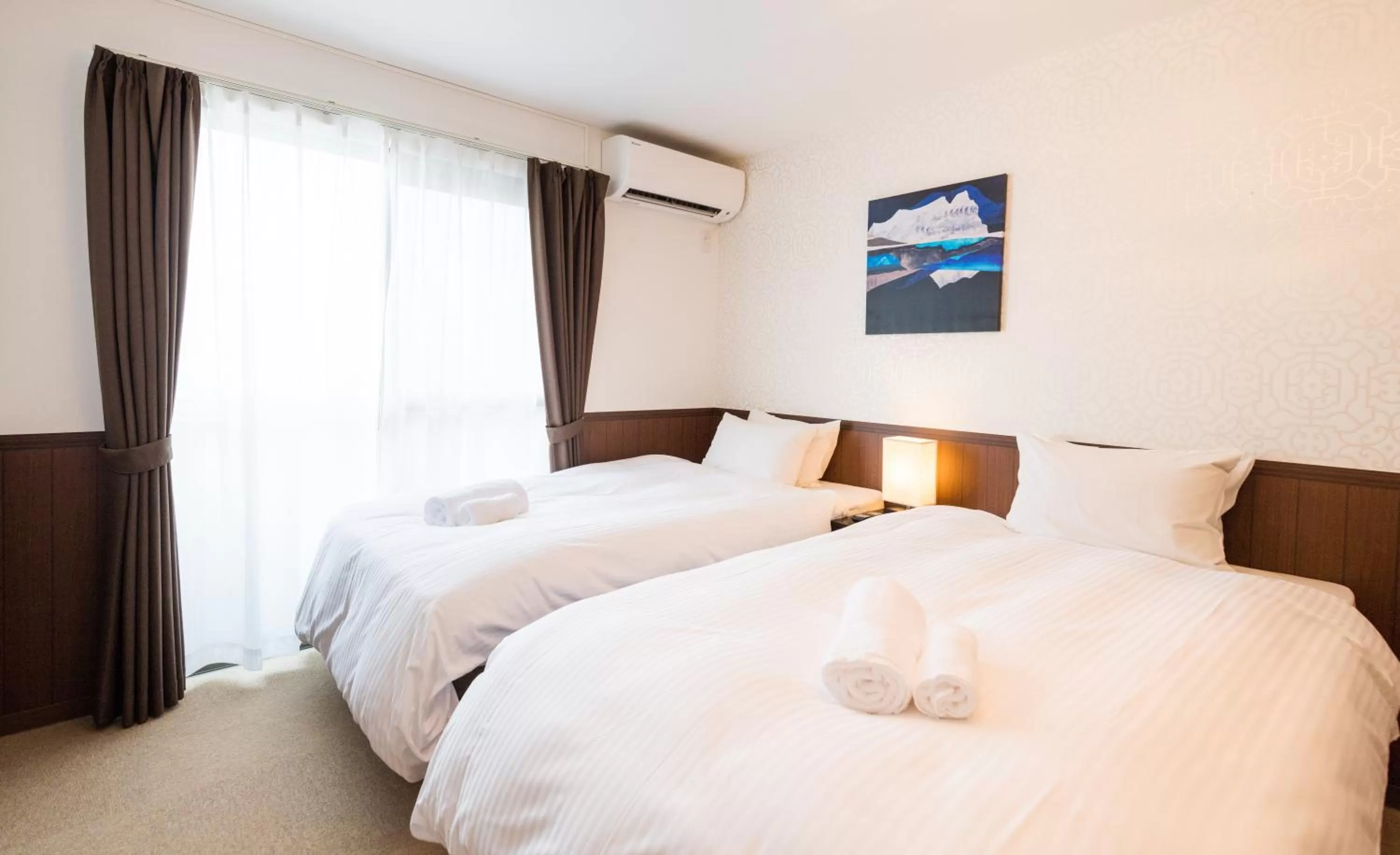 Bed in Floral Green Maple House