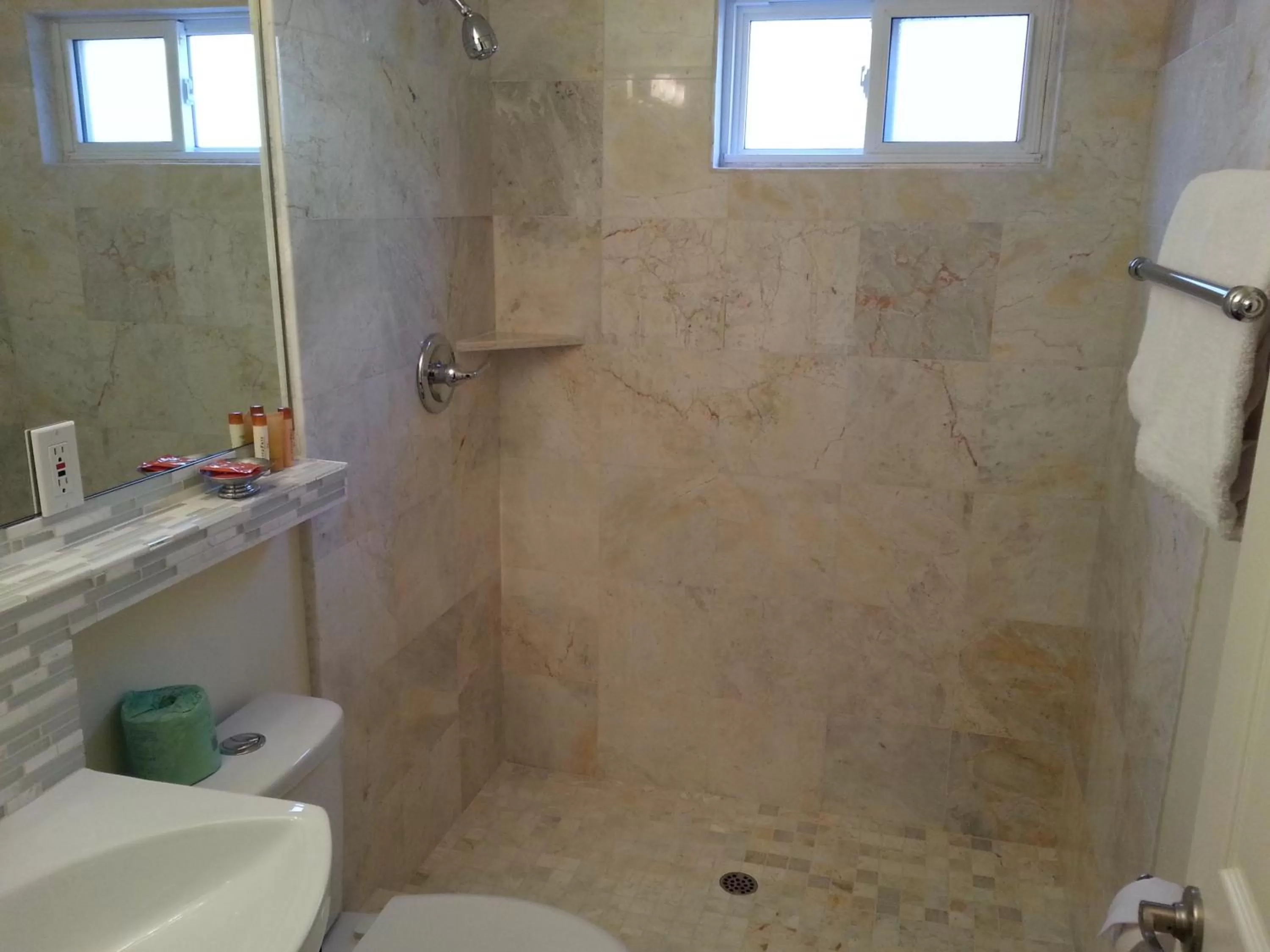 Bathroom in The Vendange Carmel Inn & Suites