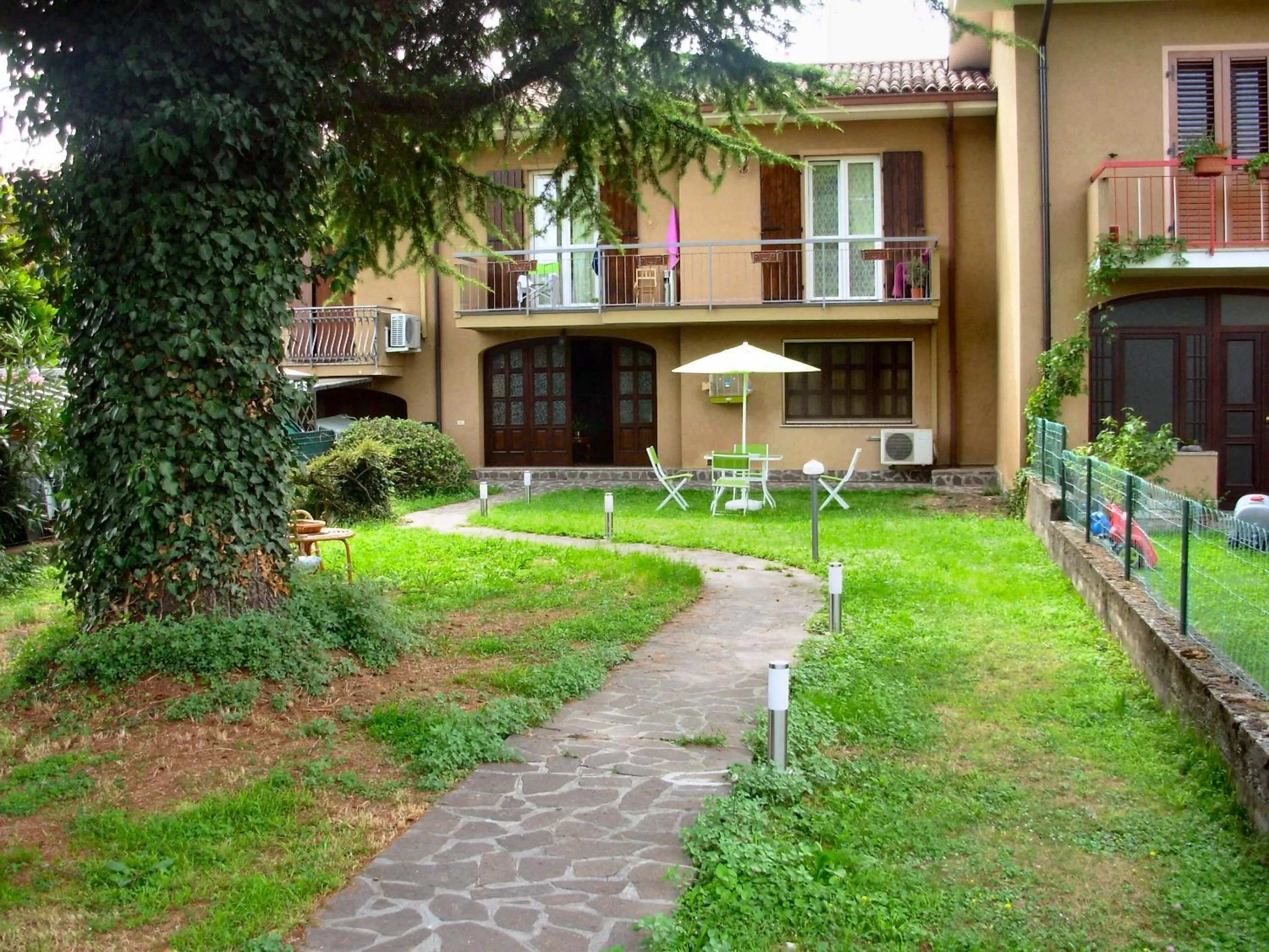 Property building in BED & BREAKFAST da marco