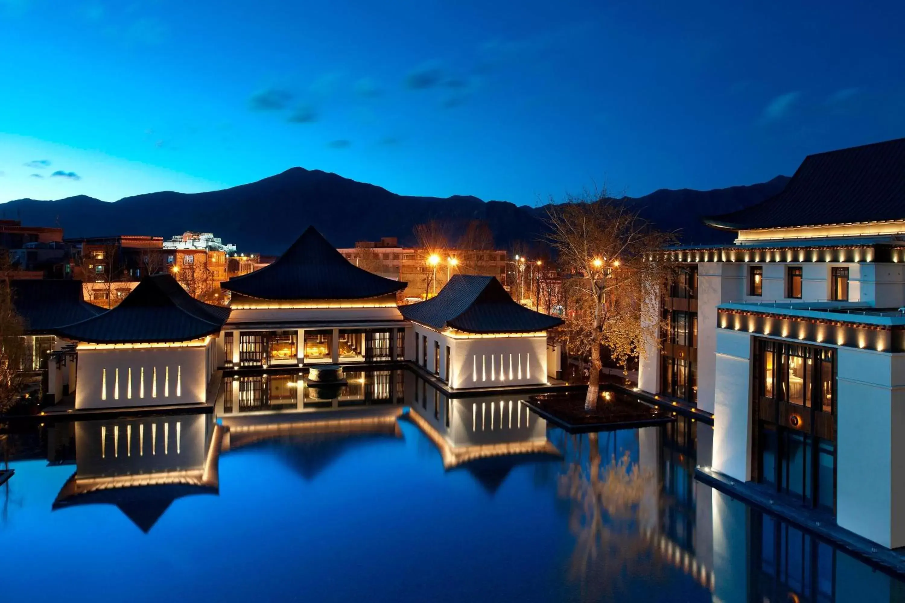 Property Building in The St. Regis Lhasa Resort