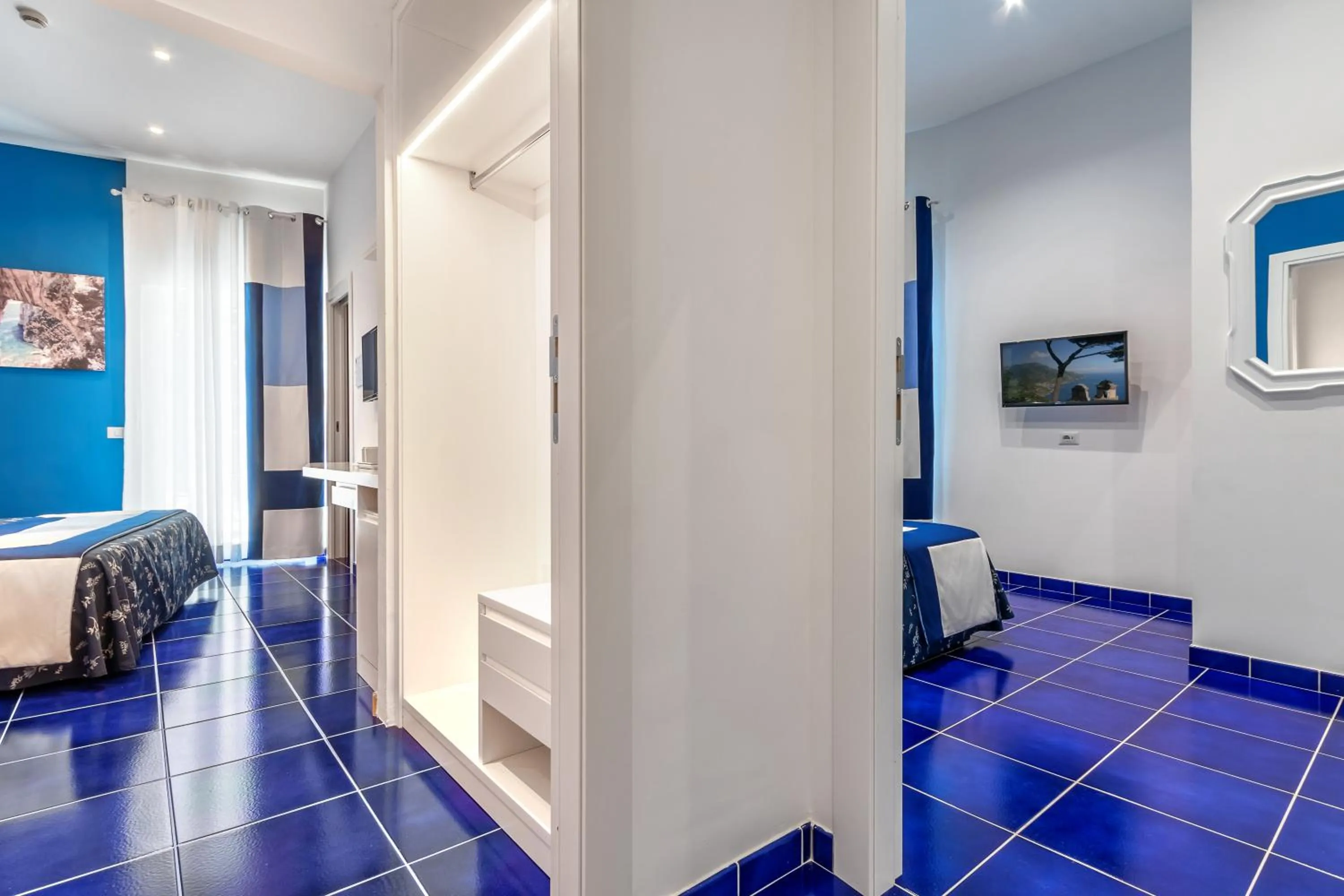 Bed in Hotel Metropole