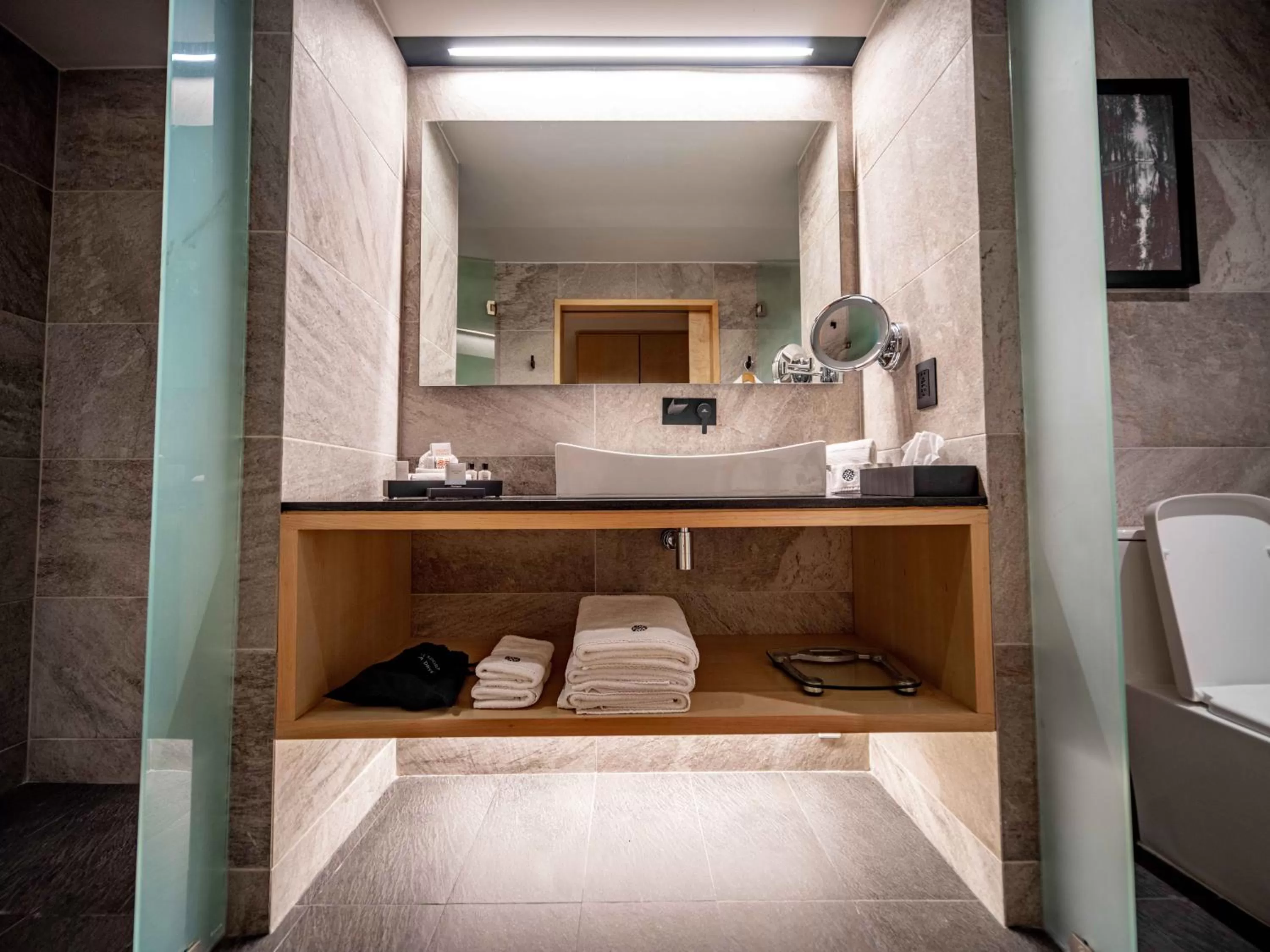 Bathroom in Galeria Plaza San Jeronimo