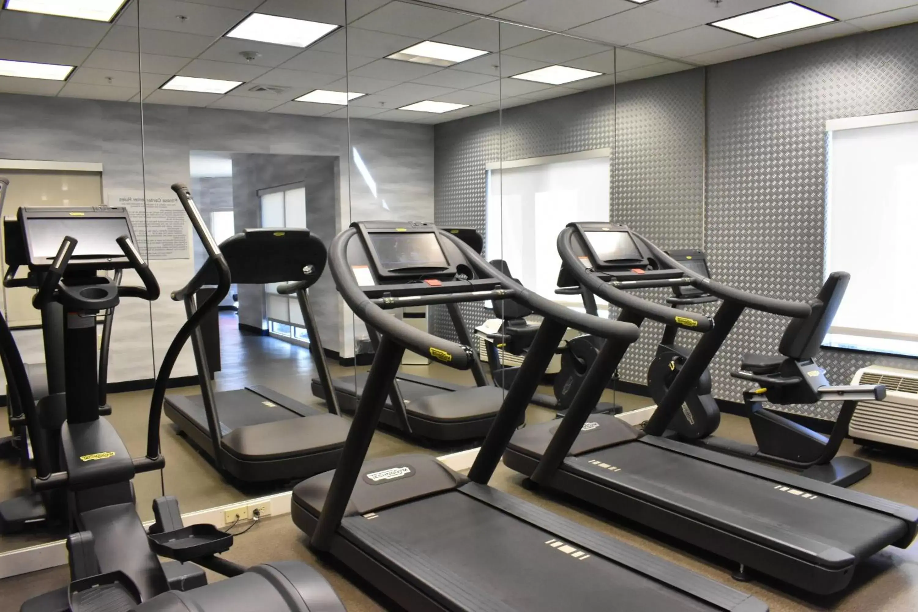 Fitness centre/facilities, Fitness Center/Facilities in Fairfield Inn and Suites by Marriott Strasburg Shenandoah Valley