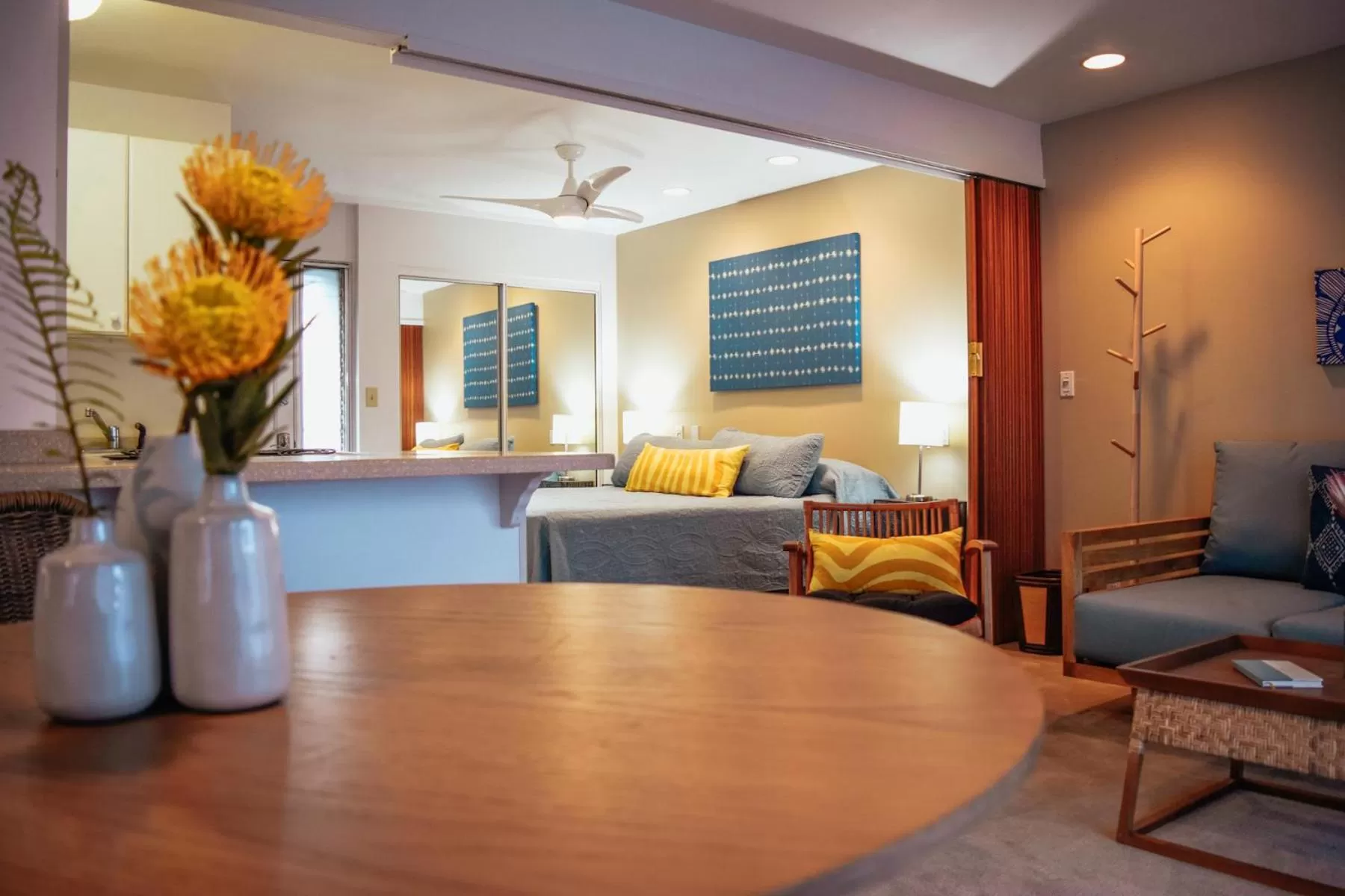 Photo of the whole room in Napili Village Hotel