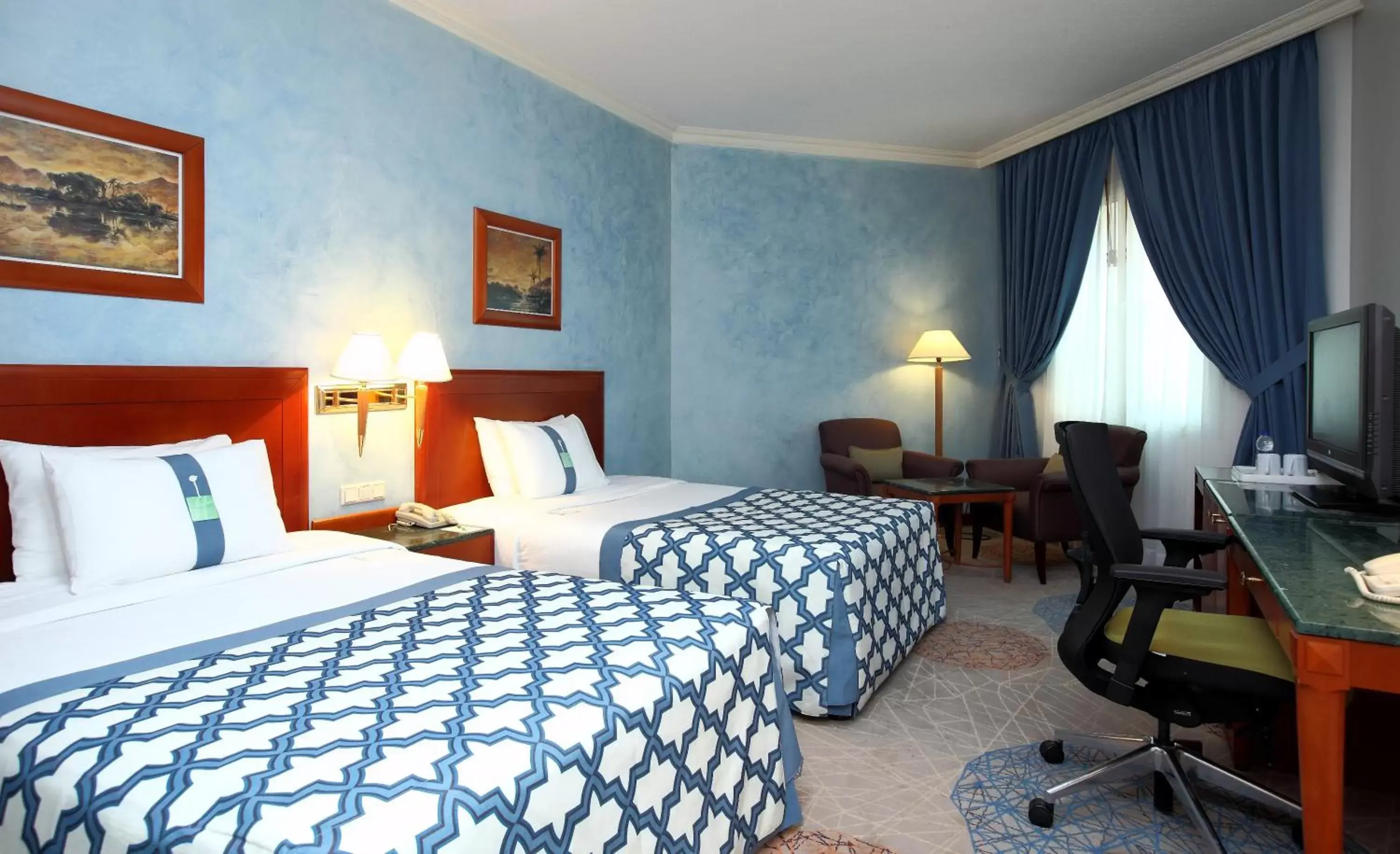 Photo of the whole room, Bed in Holiday Inn Al Khobar, an IHG Hotel