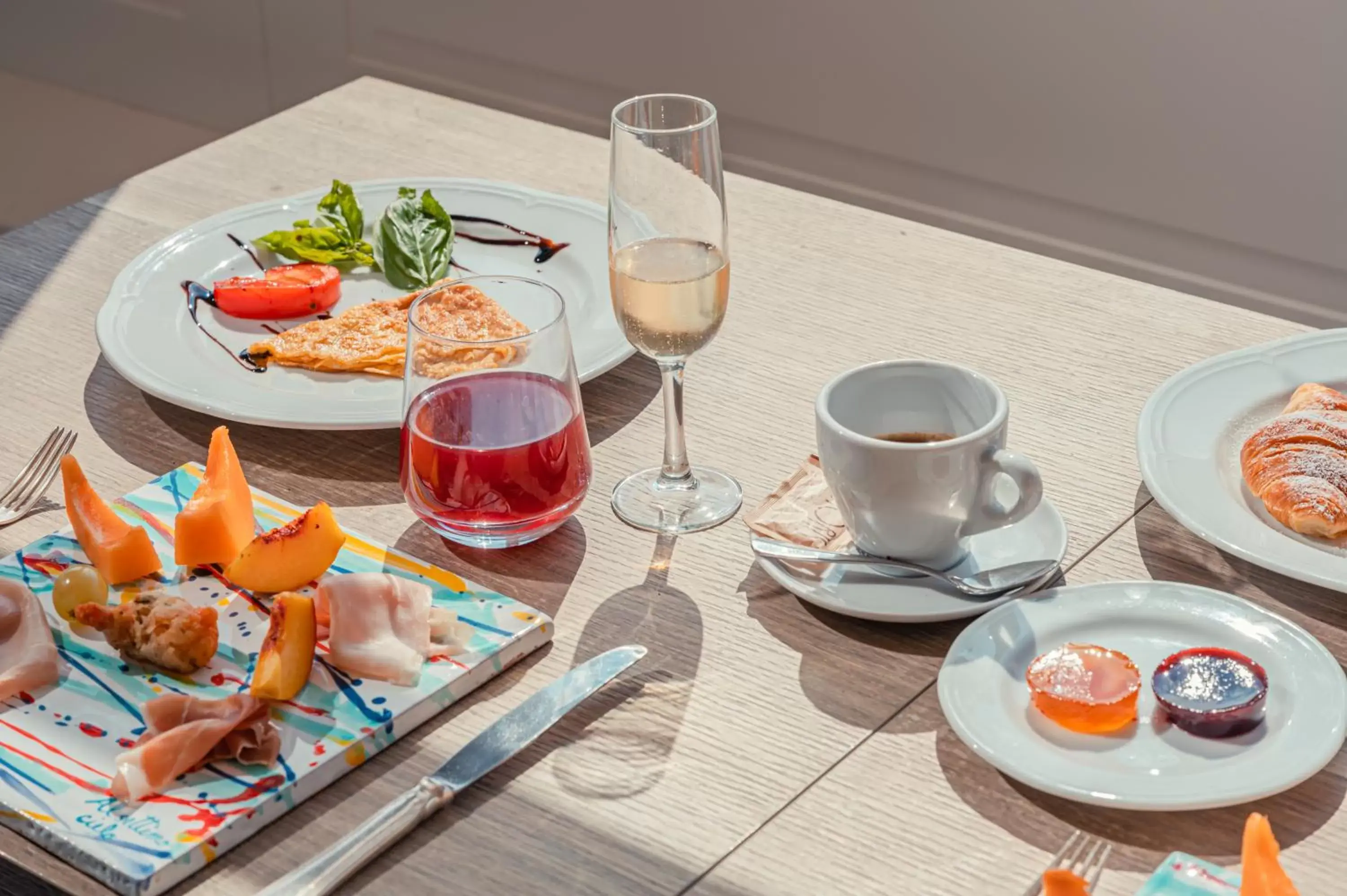 Breakfast in Hotel Villa Paradiso