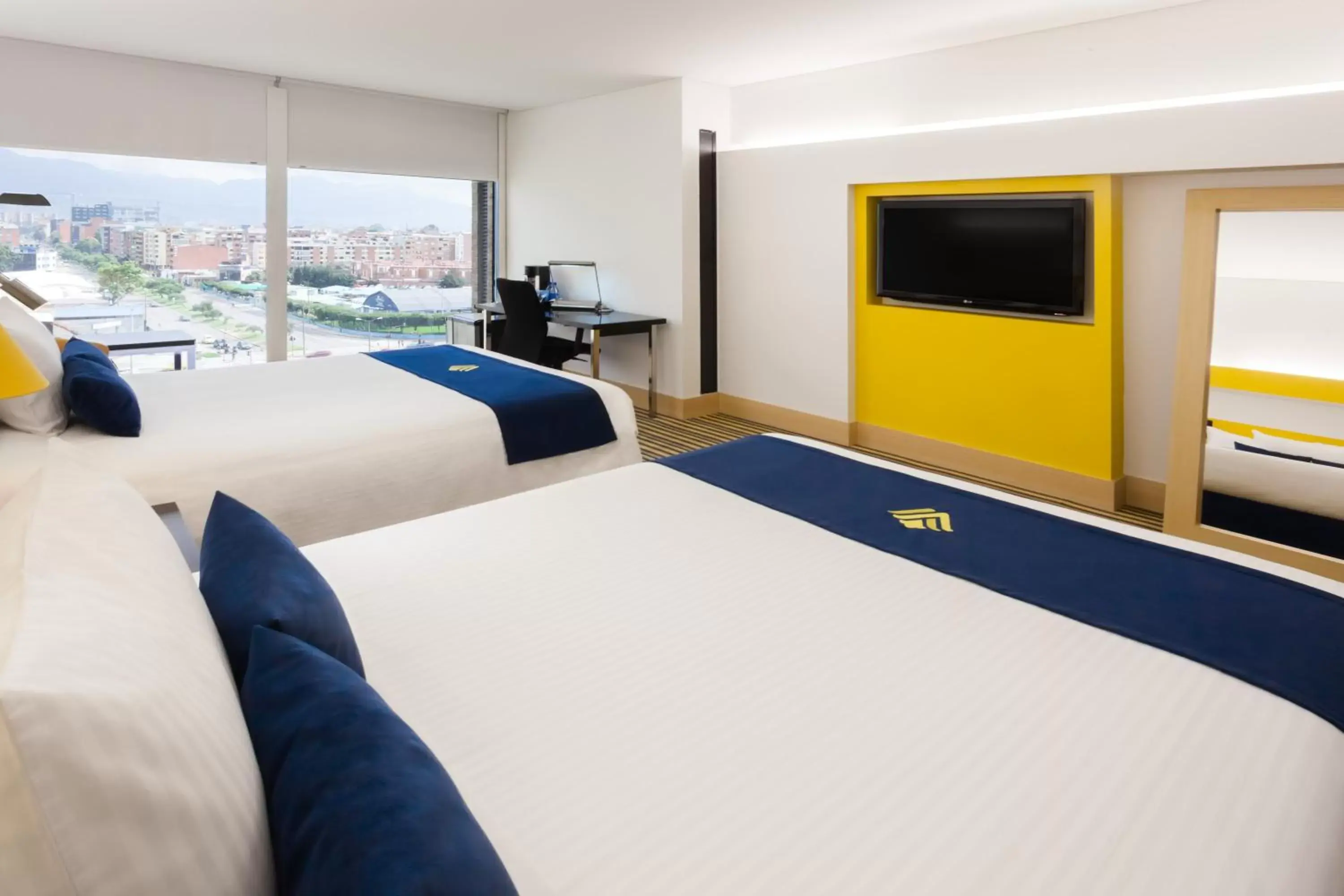 Bedroom, Bed in Wyndham Bogota