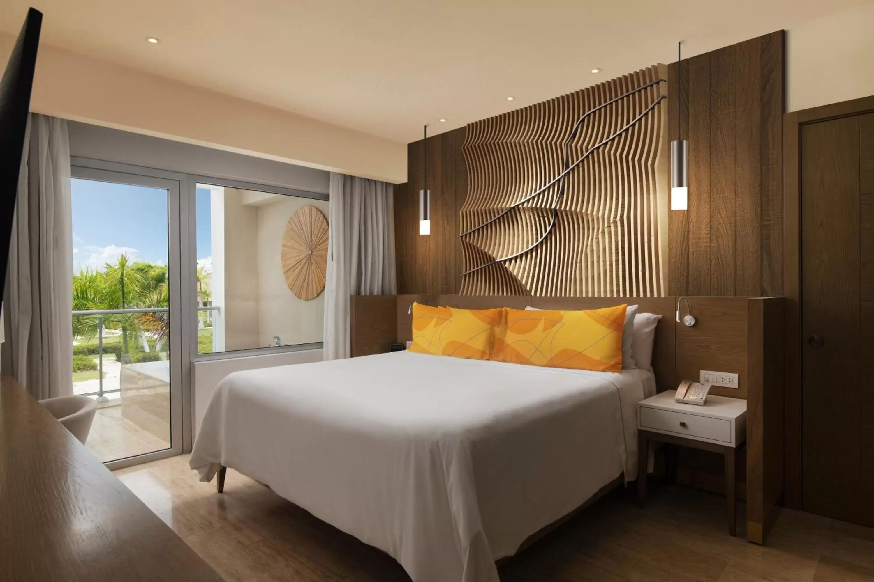 Master Suite in Falcon's Resort by Melia, All Suites - Punta Cana - Katmandu Park Included