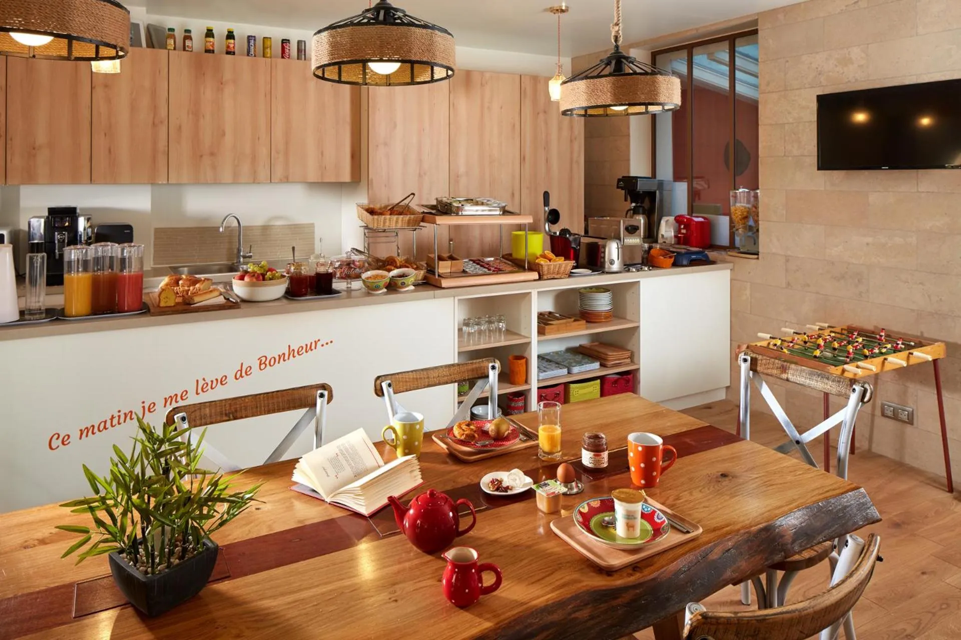 Buffet breakfast in Hôtel Villa Sorel - Paris Boulogne