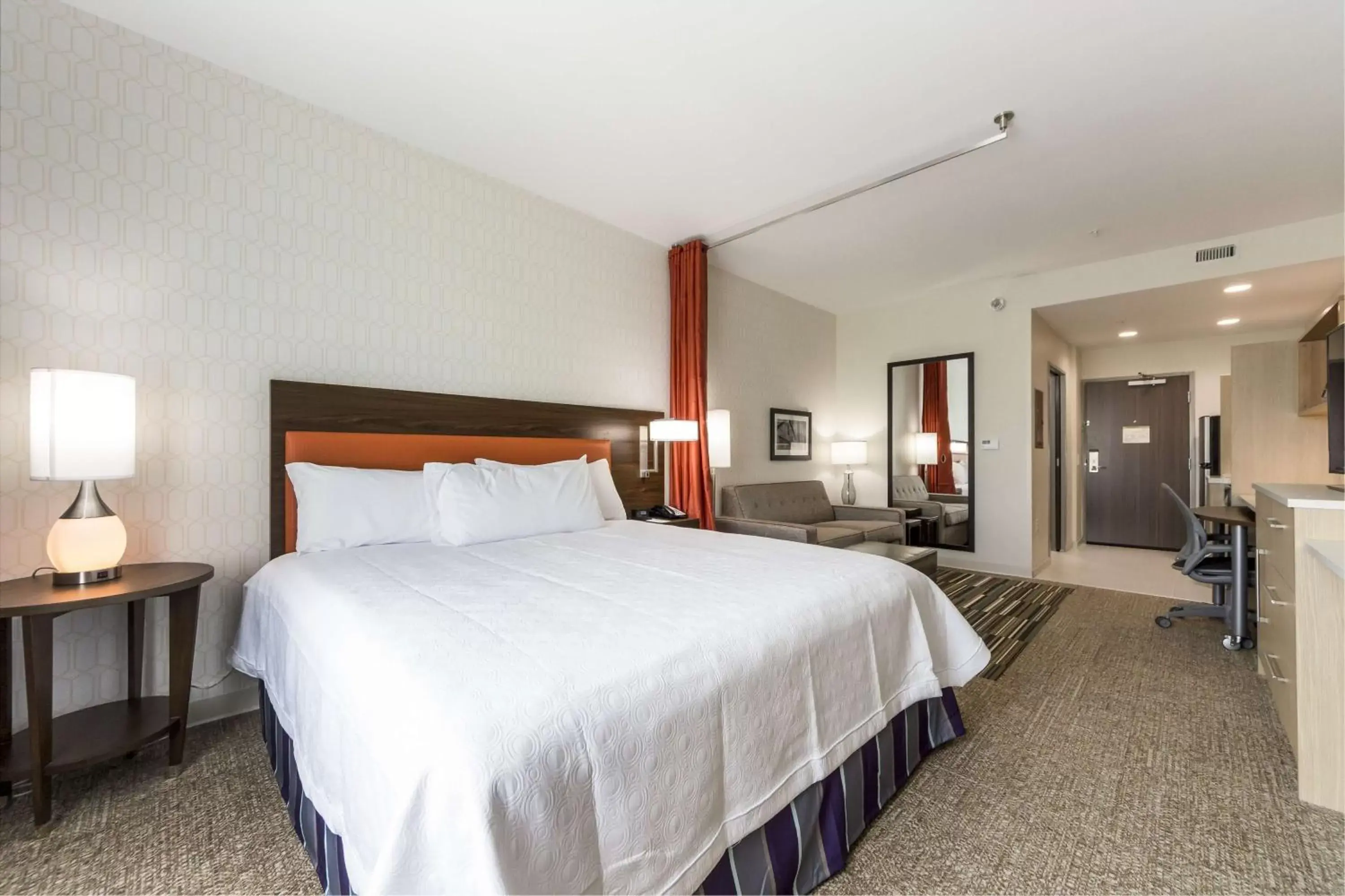 Bedroom, Bed in Home2 Suites By Hilton Fort Worth Northlake