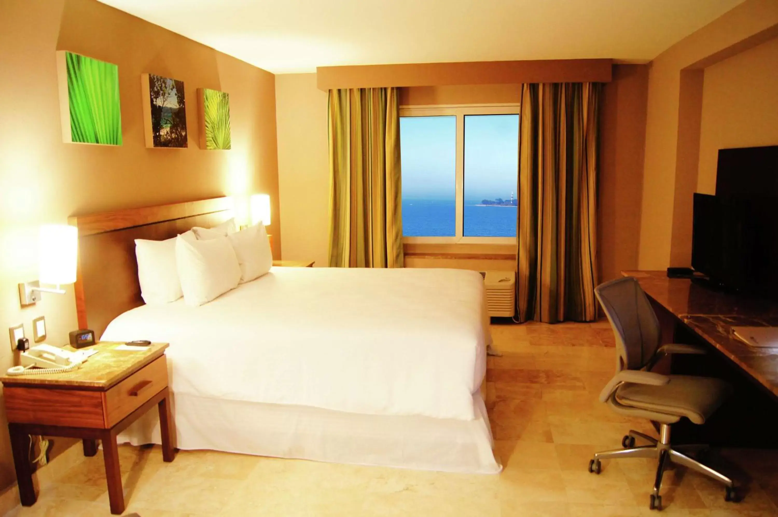 Bedroom in Hilton Garden Inn Veracruz Boca del Rio