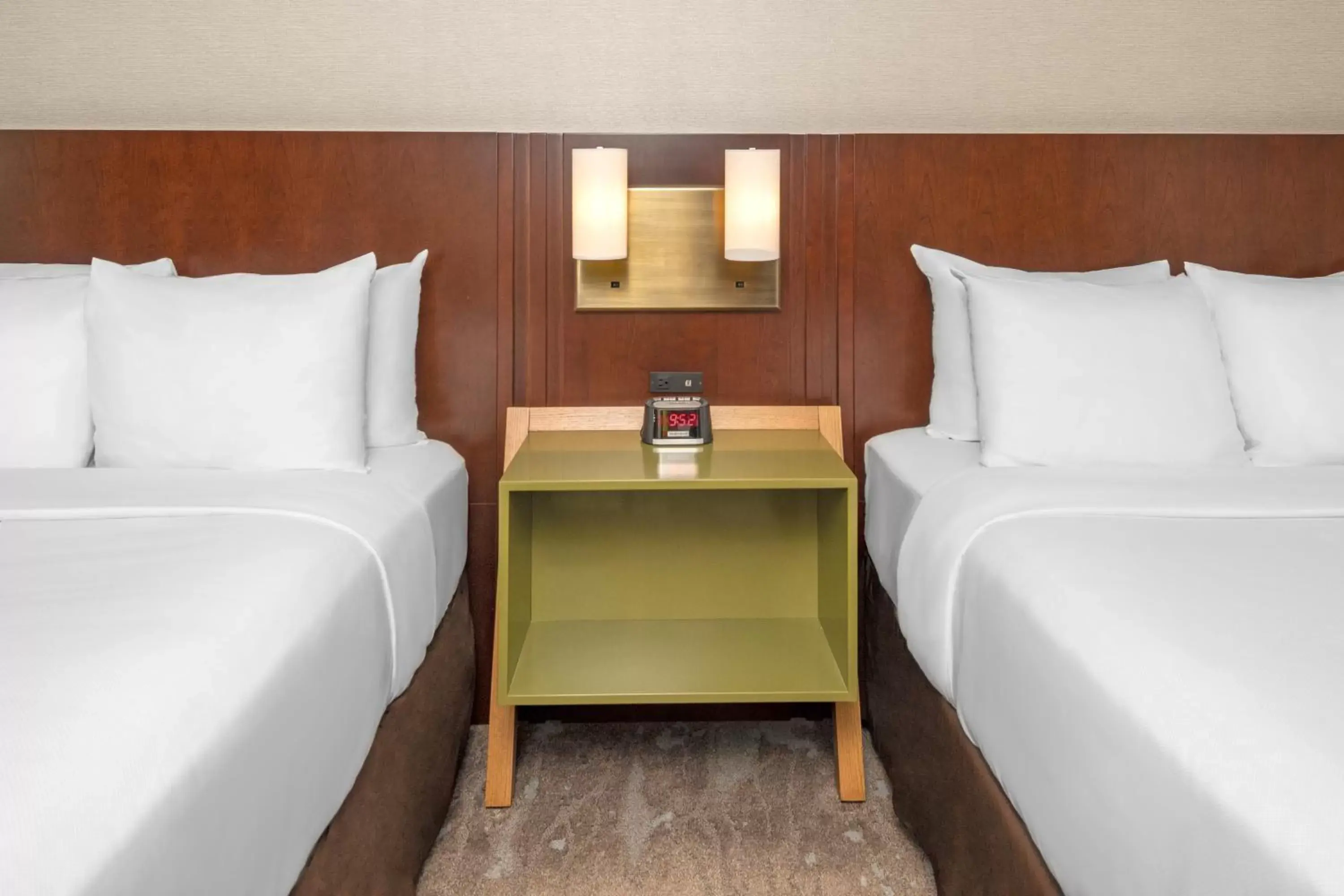 Bedroom, Bed in Comfort Inn Bedroom, Bed in Comfort Inn