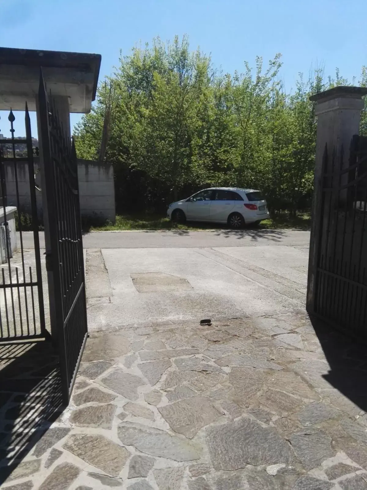 Parking in B&B via Piave da Lillo