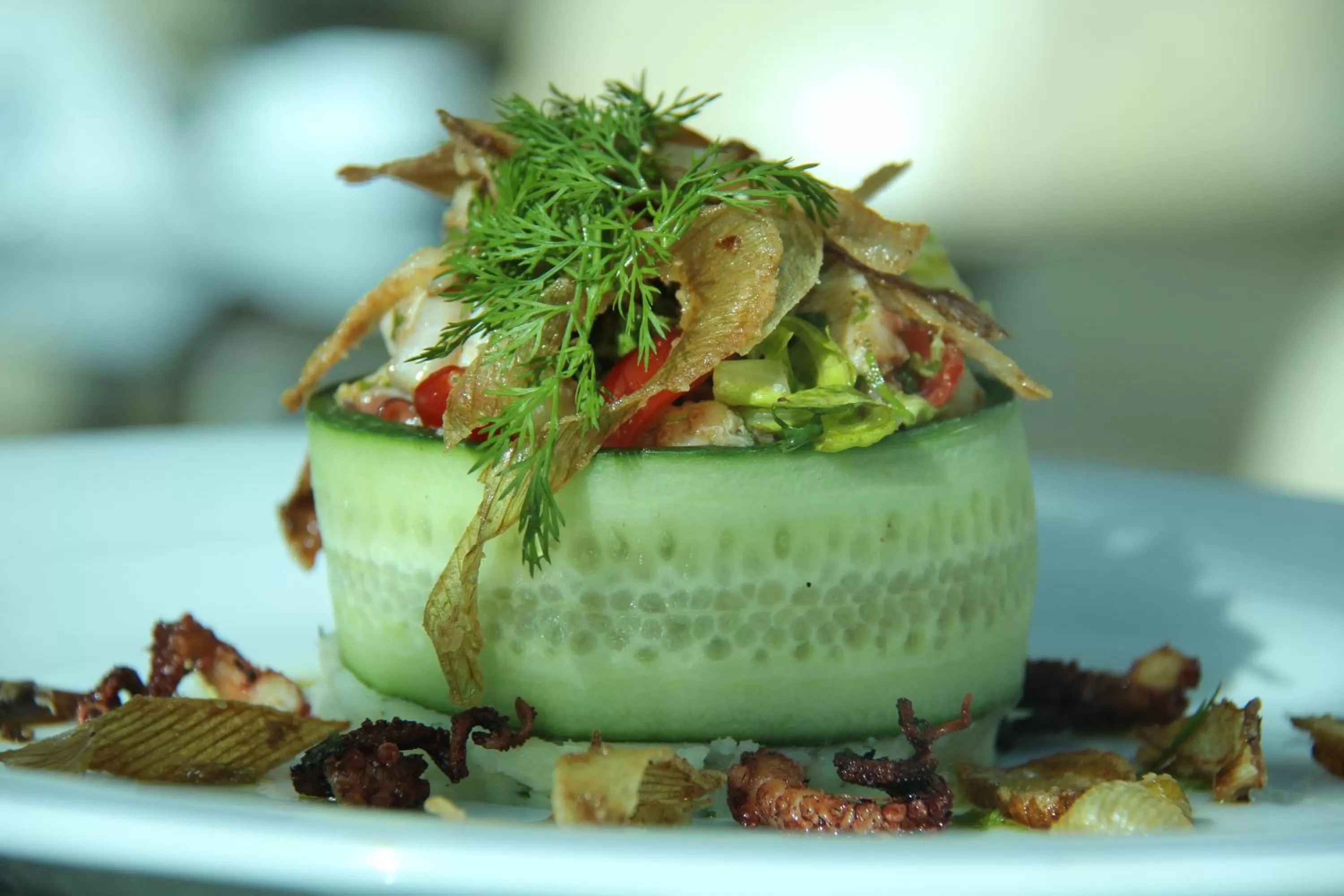 Restaurant/places to eat in The Penthouse Suites Hotel